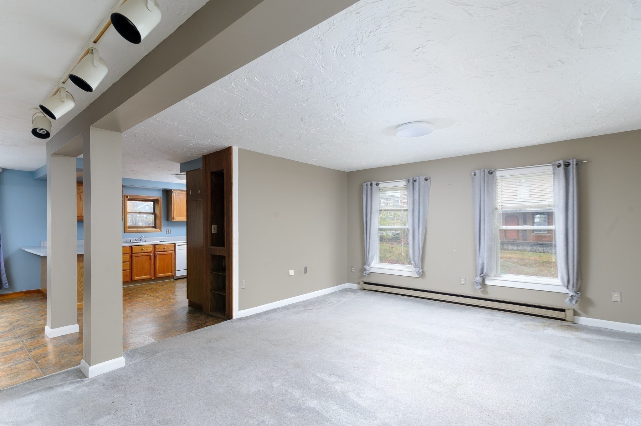 8 Elm St, North Brookfield, MA 01535 - Image 24