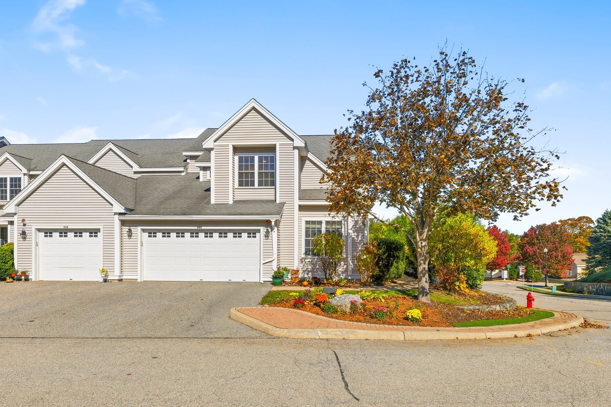 602 Devenwood Way Unit 602, Clinton, MA 01510