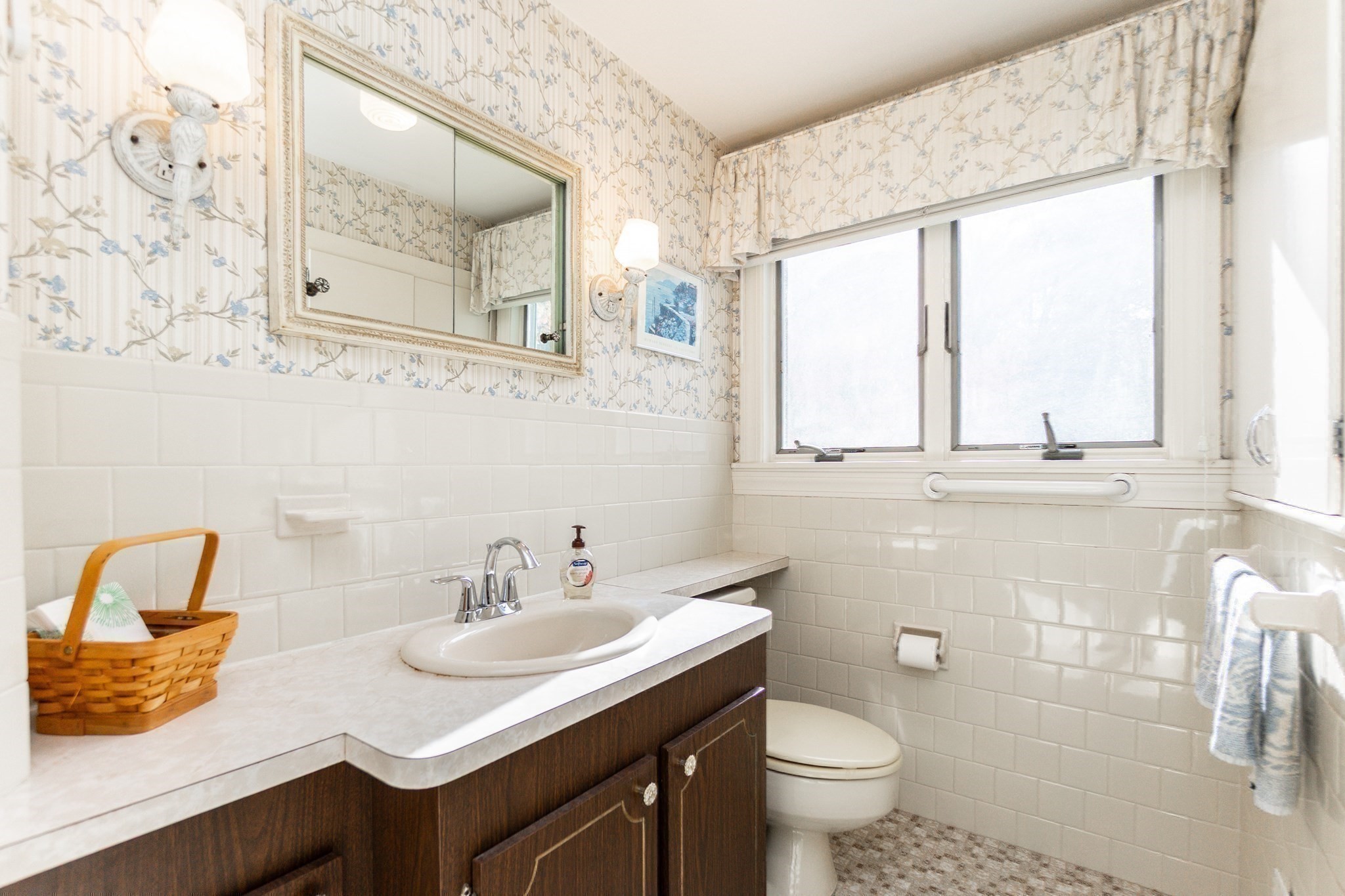 53 Davidson Rd, Framingham, MA 01701 - Image 21