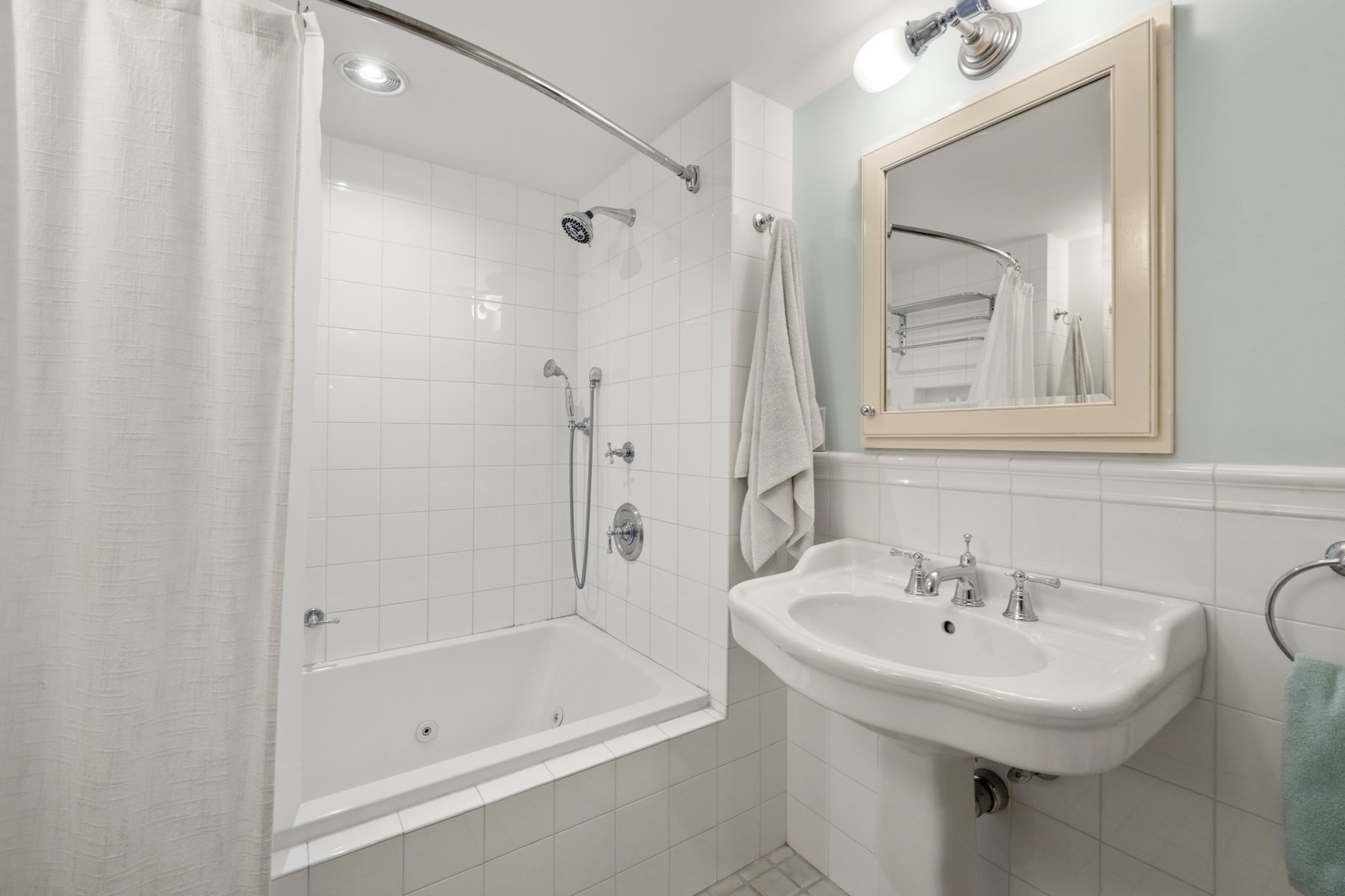 93 Pembroke St Unit 1, South End, Boston, MA 02118 - Image 33