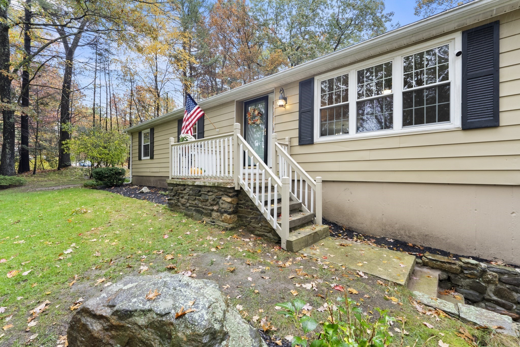 50 Beach Avenue, Sturbridge, MA 01566 - Image 22