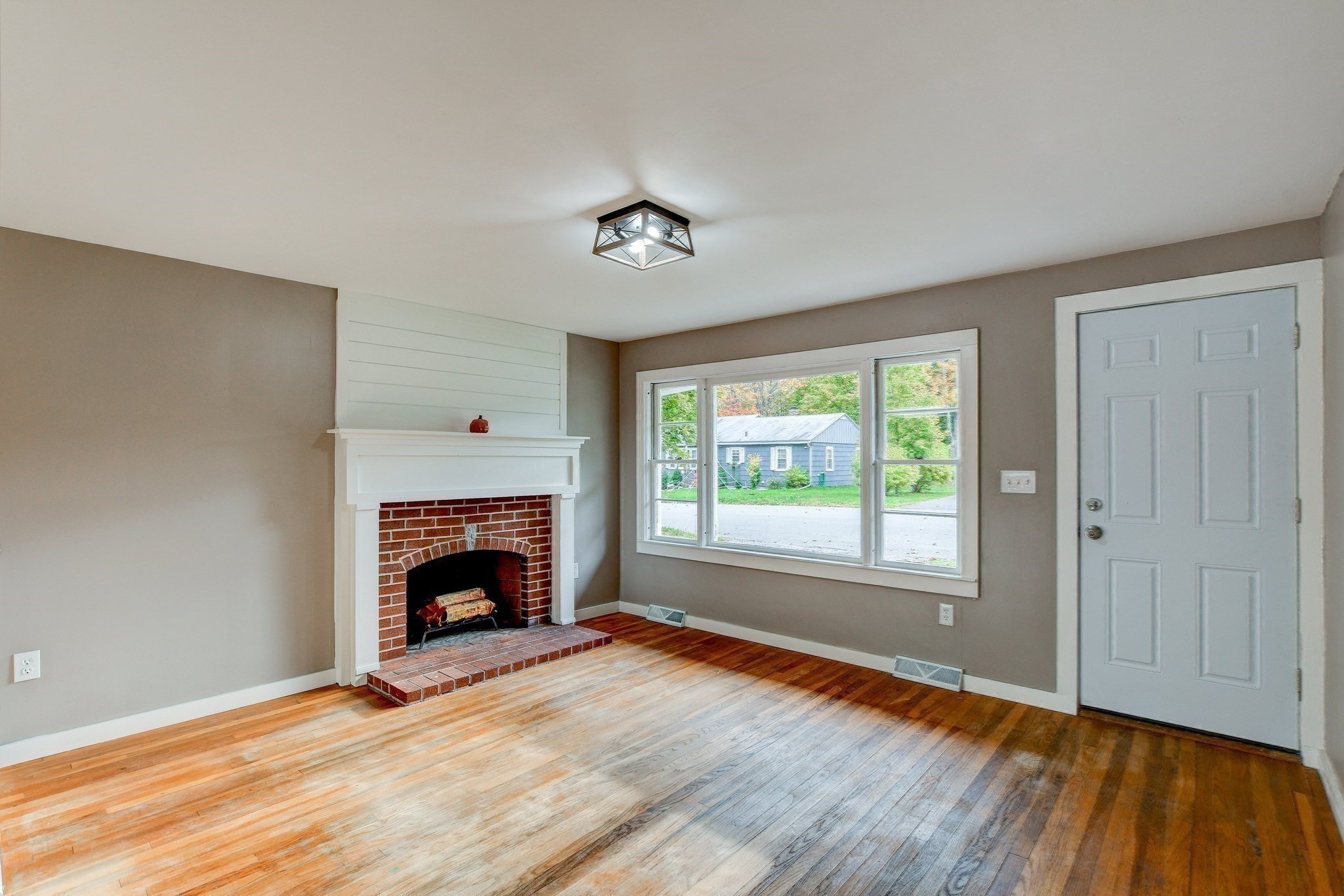 24 Causeway Terrace, Leominster, MA 01453 - Image 18