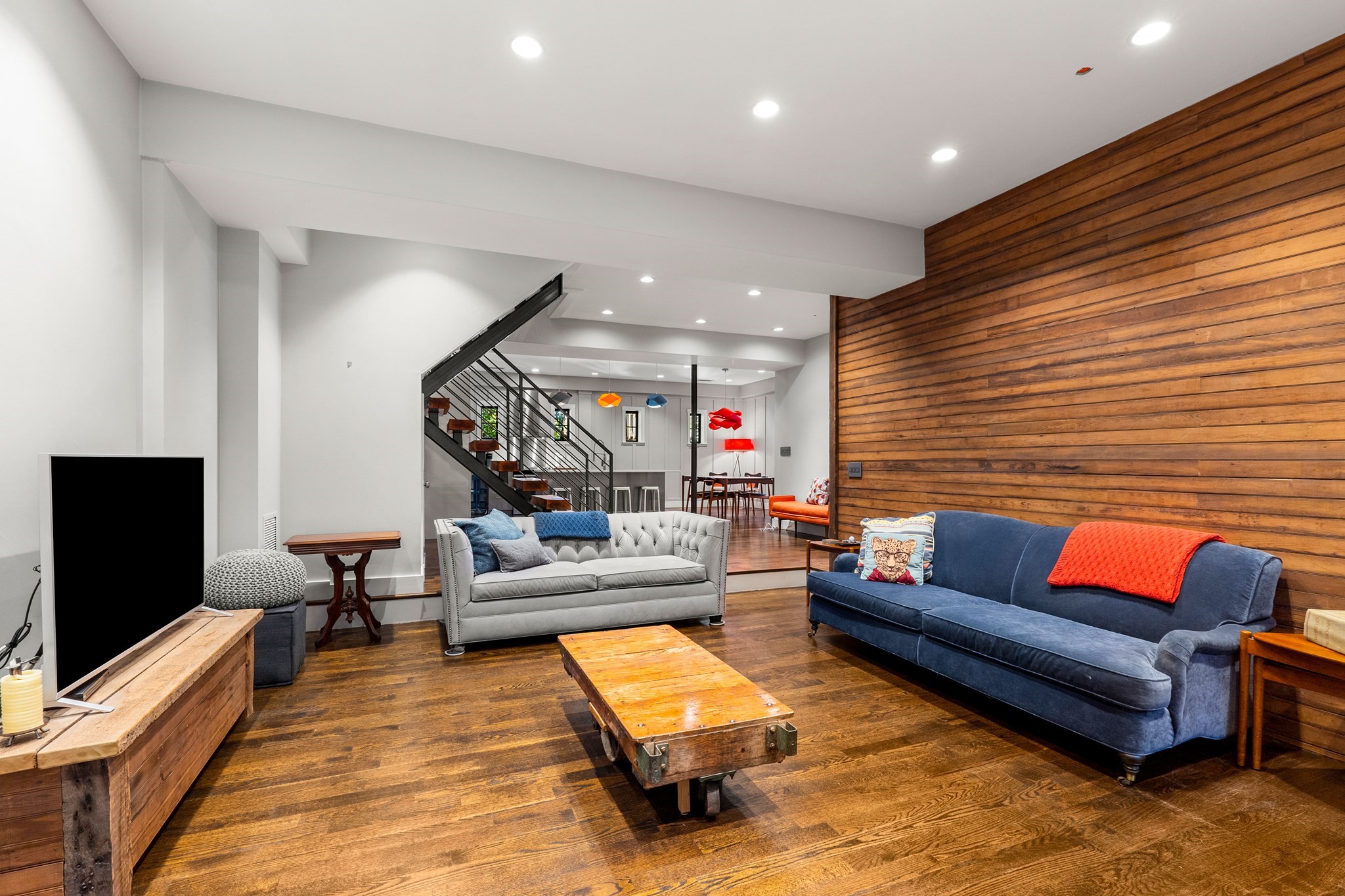 653 E 3rd St, Boston - South Boston, MA 02127