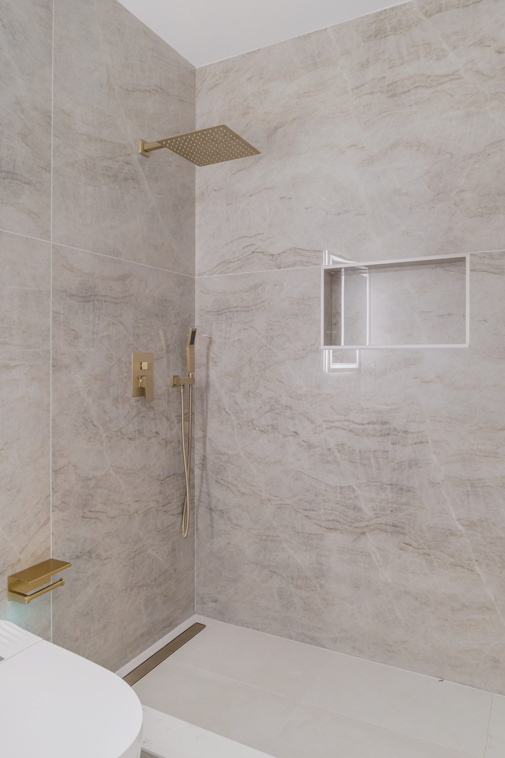 181 Maverick Street Unit PH2, East Boston, Boston, MA 02128 - Image 18