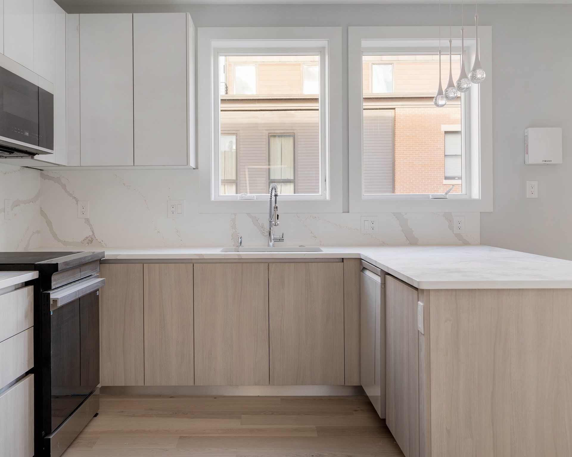 181 Maverick Street Unit PH2, East Boston, Boston, MA 02128 - Image 7