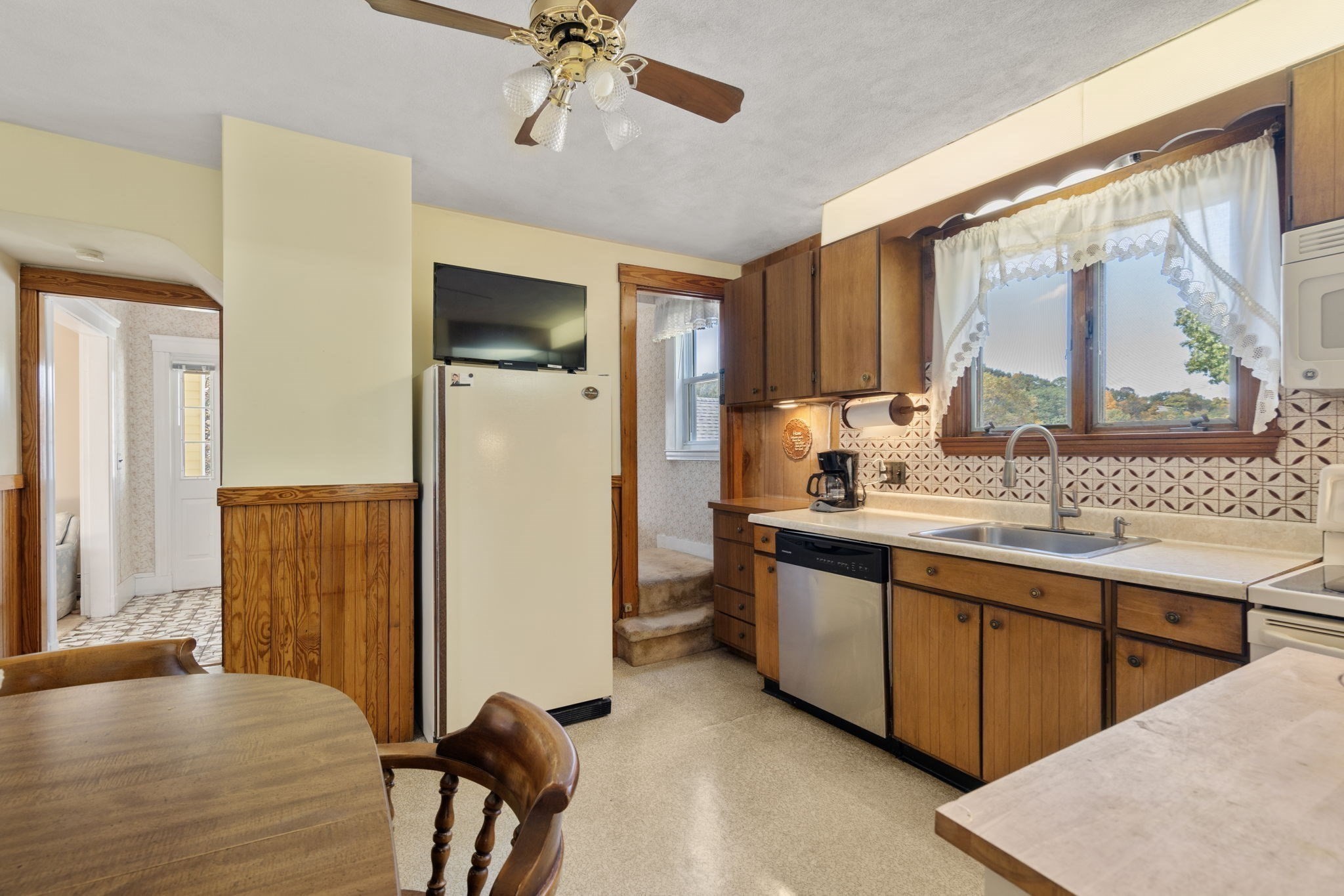 31 Preston St, Malden, MA 02148 - Image 16