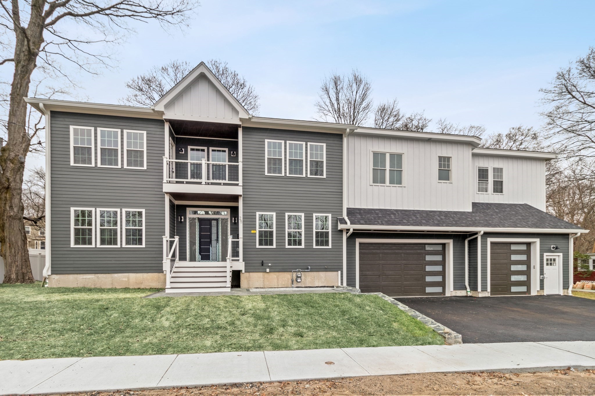 25 Waverly Street, Stoneham, MA 02180