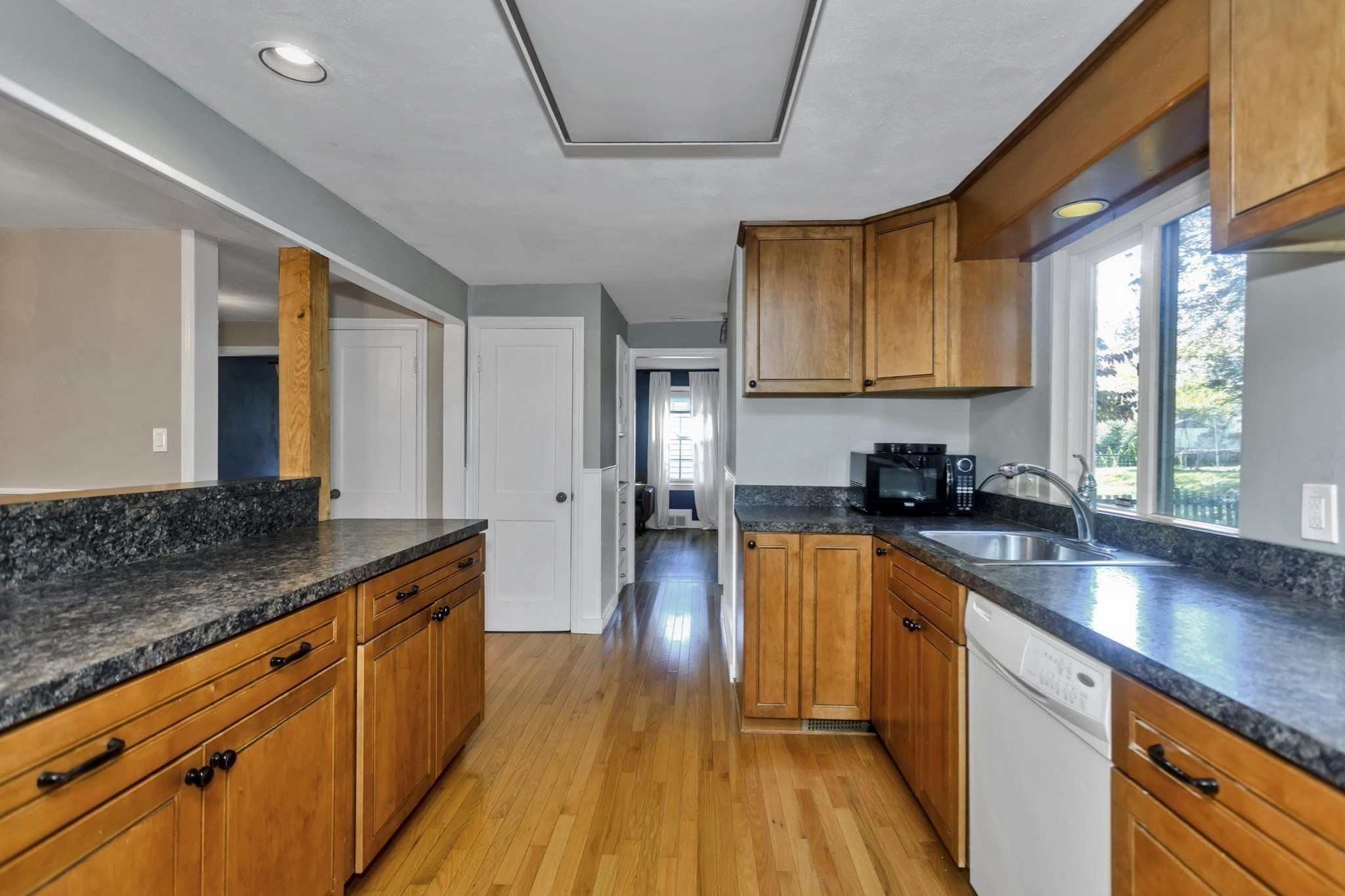 148 Craiwell Ave, West Springfield, MA 01089 - Image 10