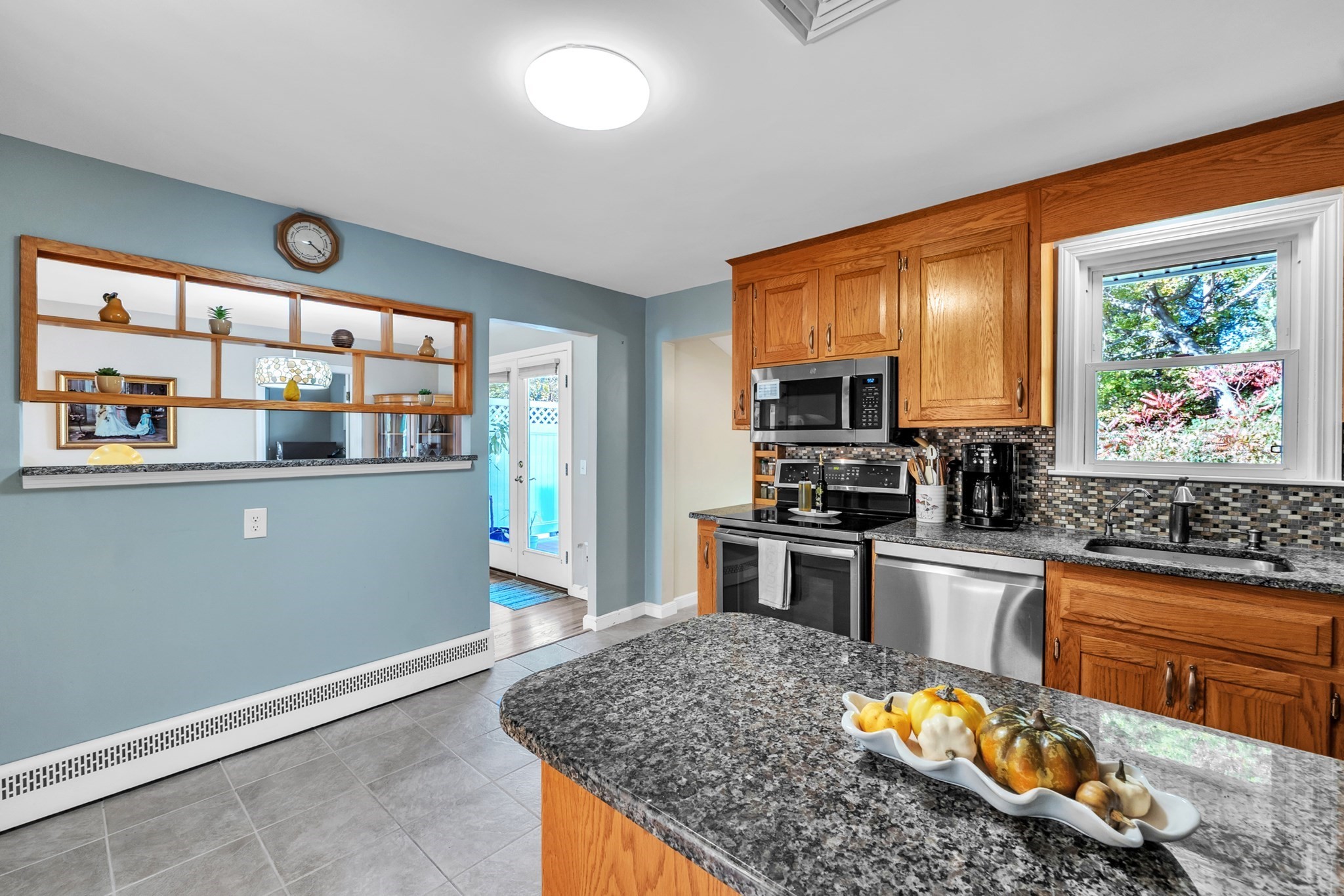 83 Newton Ave., N, Worcester, MA 01602 - Image 25