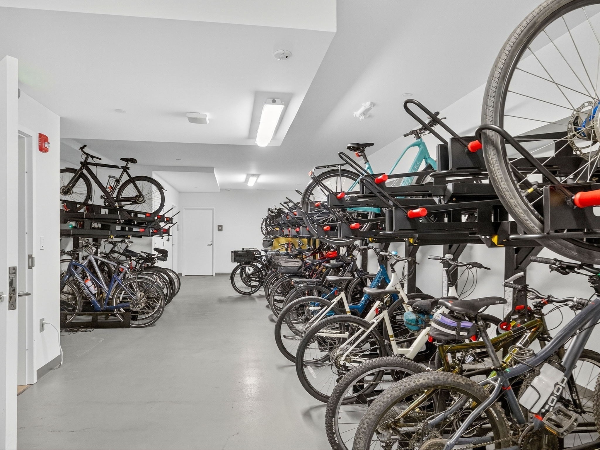 45 Temple Street Unit 408, Beacon Hill, Boston, MA 02114 - Image 25