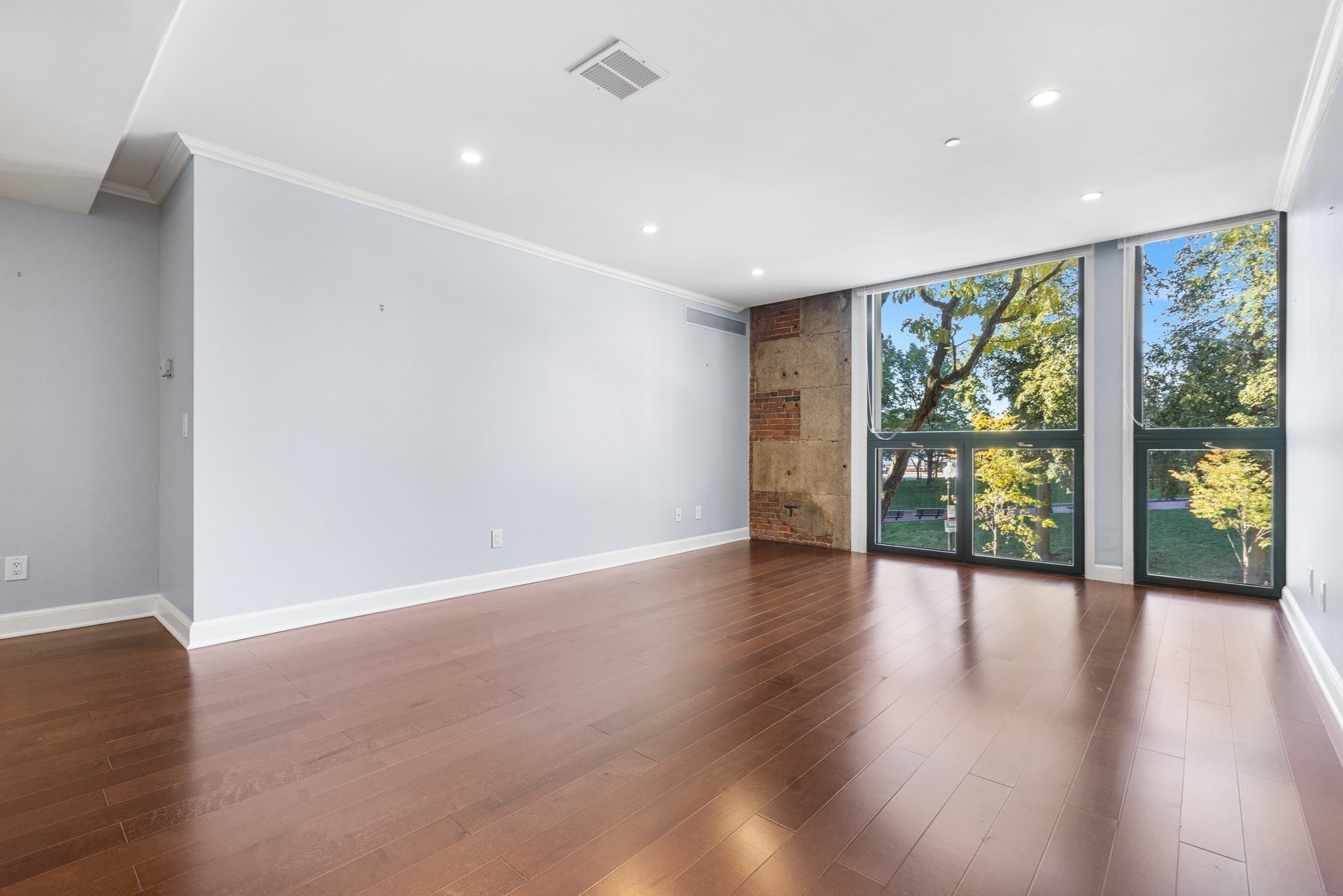 42 8th St Unit 4209, Charlestown, Boston, MA 02129 - Image 3