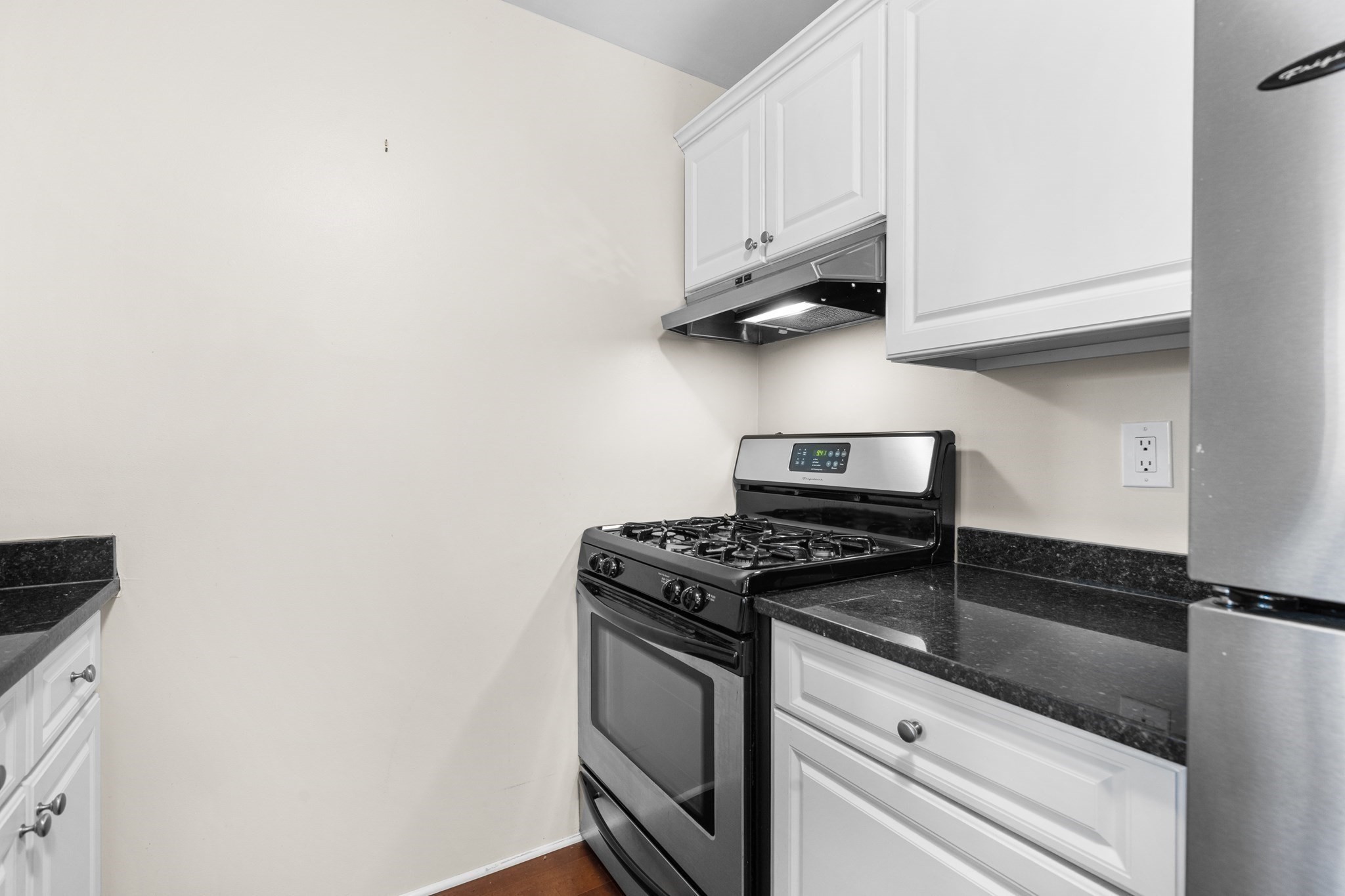 42 8th St Unit 4209, Charlestown, Boston, MA 02129 - Image 6
