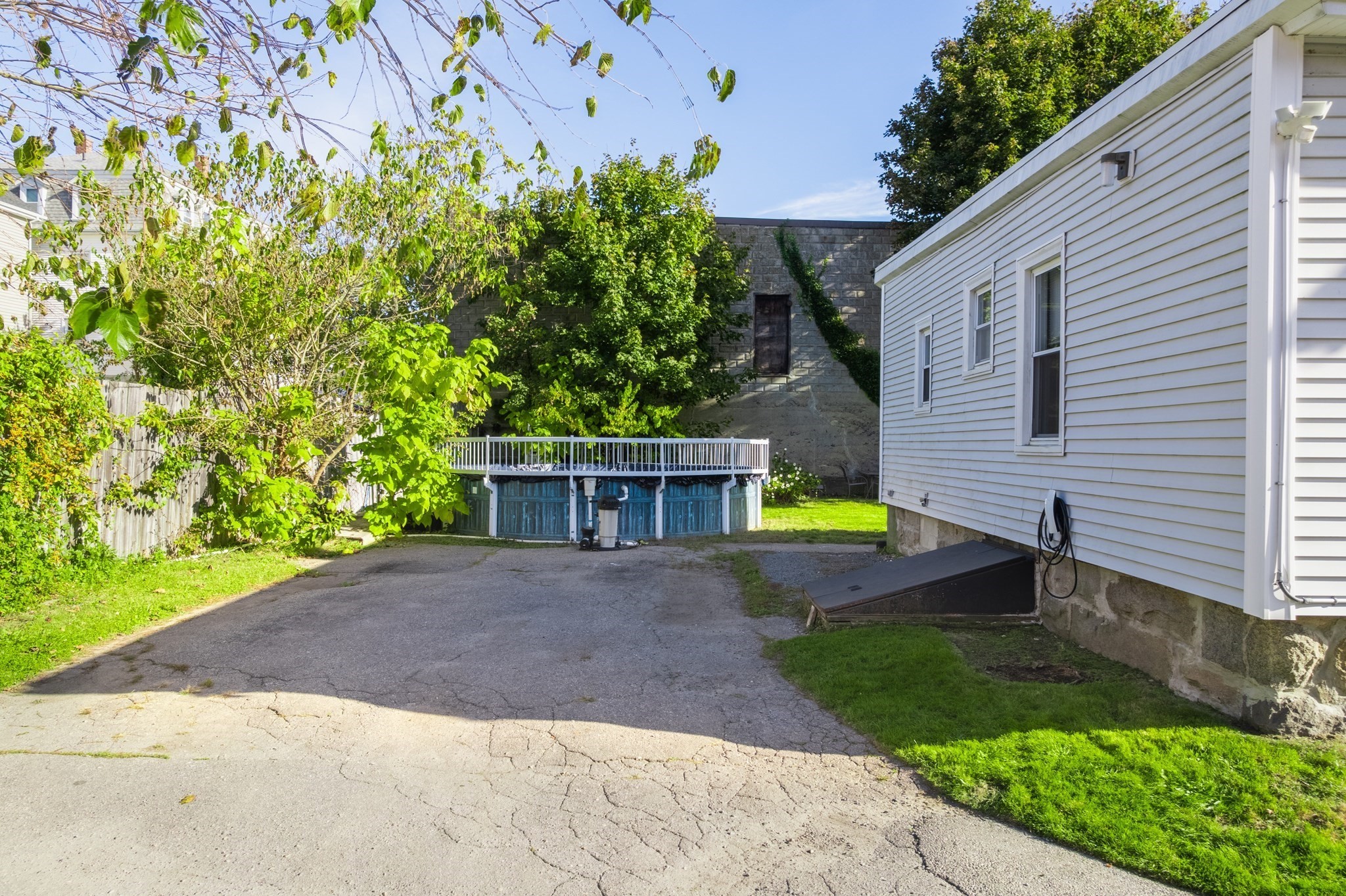 8 Gladding Pl, Fall River, MA 02721 - Image 28