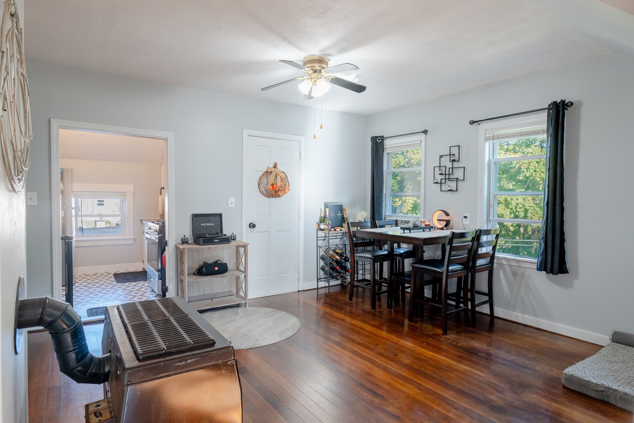 8 Gladding Pl, Fall River, MA 02721 - Image 7