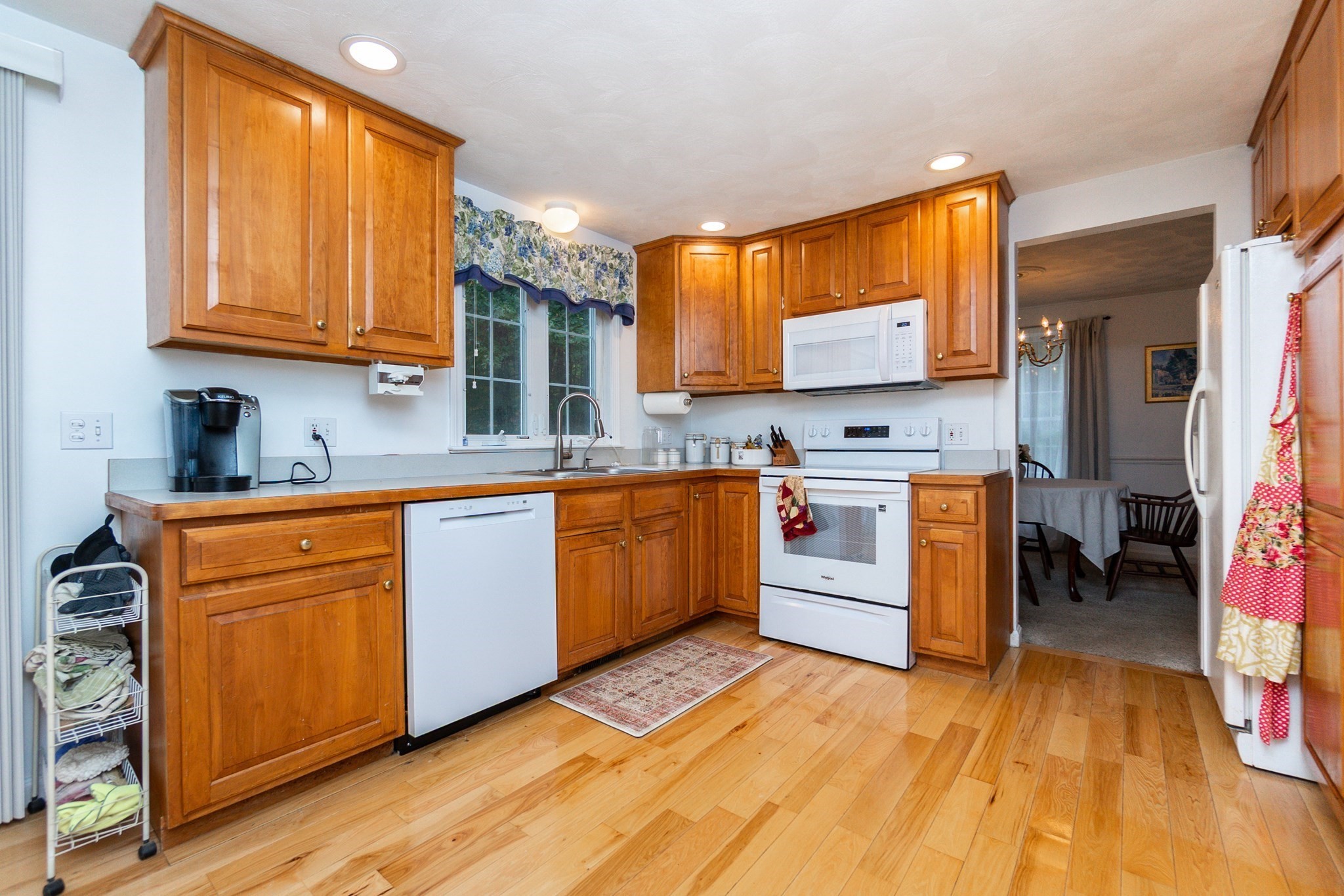 6 Woodchester Rd, Franklin, MA 02038 - Image 8