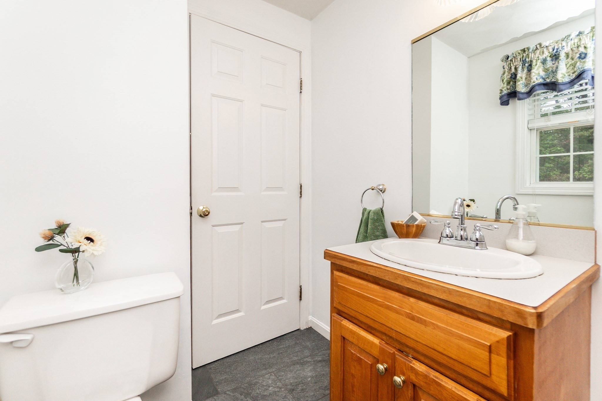 6 Woodchester Rd, Franklin, MA 02038 - Image 10