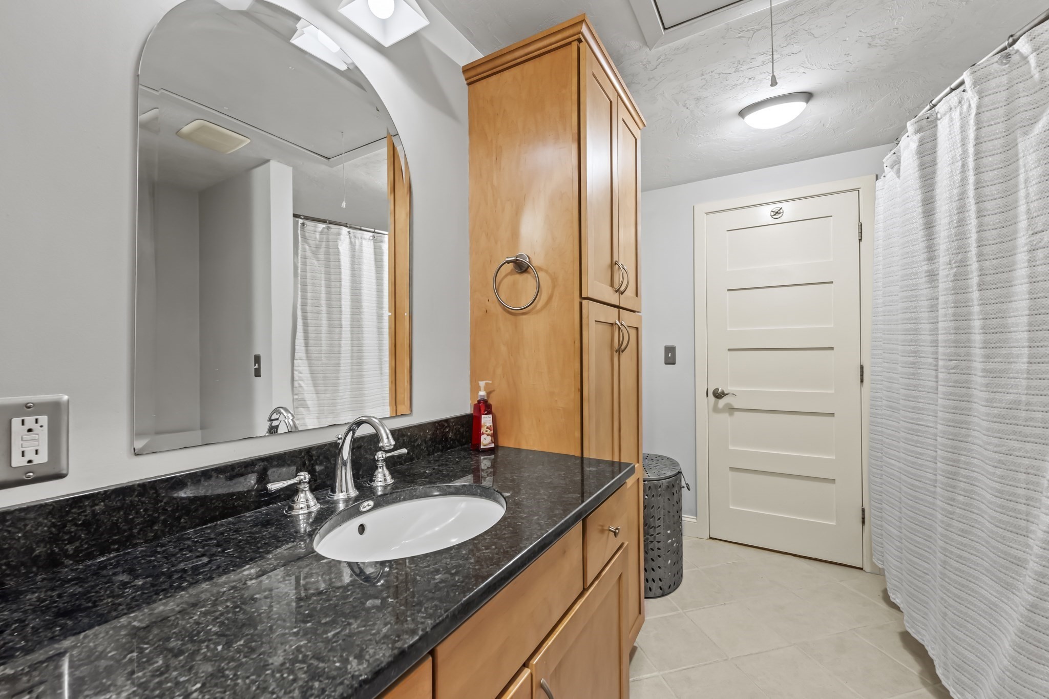 25 Cedar St Unit 14, Amesbury, MA 01913 - Image 16