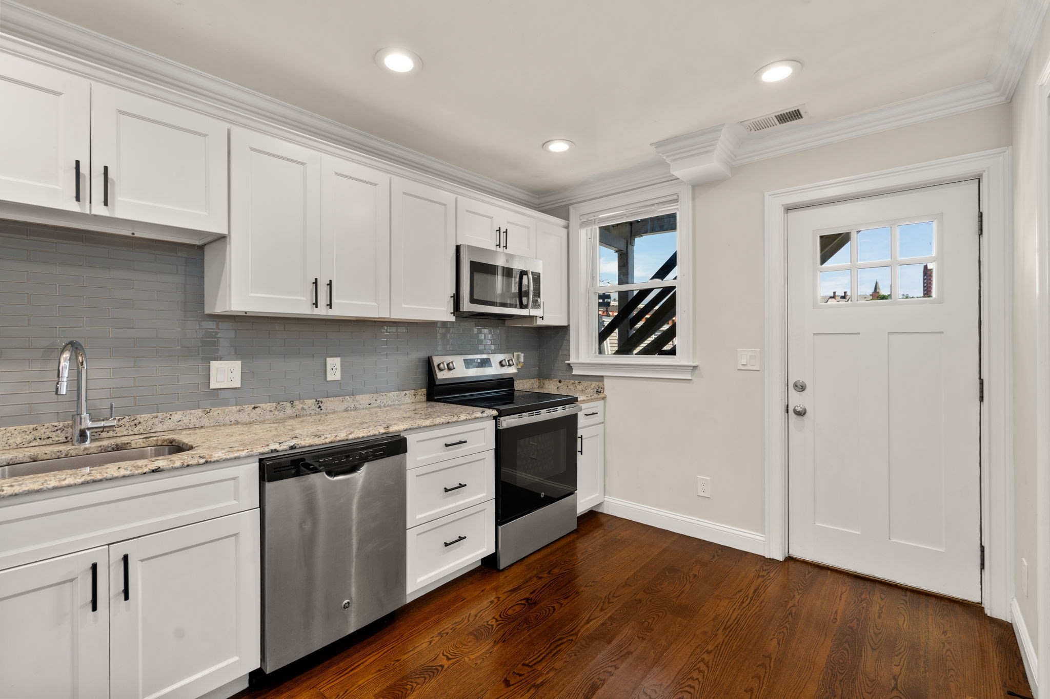 39 W. Walnut Park, Jamaica Plain, Boston, MA 02119 - Image 17