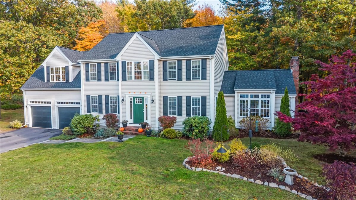 20 Edward Dr, Pembroke, MA 02359