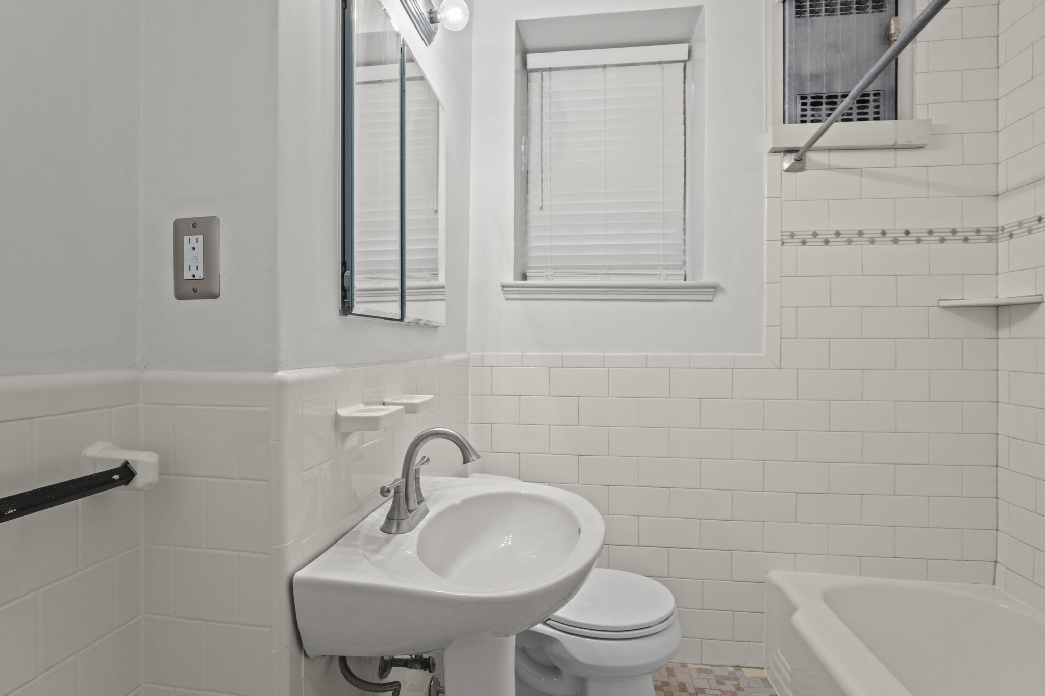 58 Elm Street Unit 1, Worcester, MA 01609 - Image 30