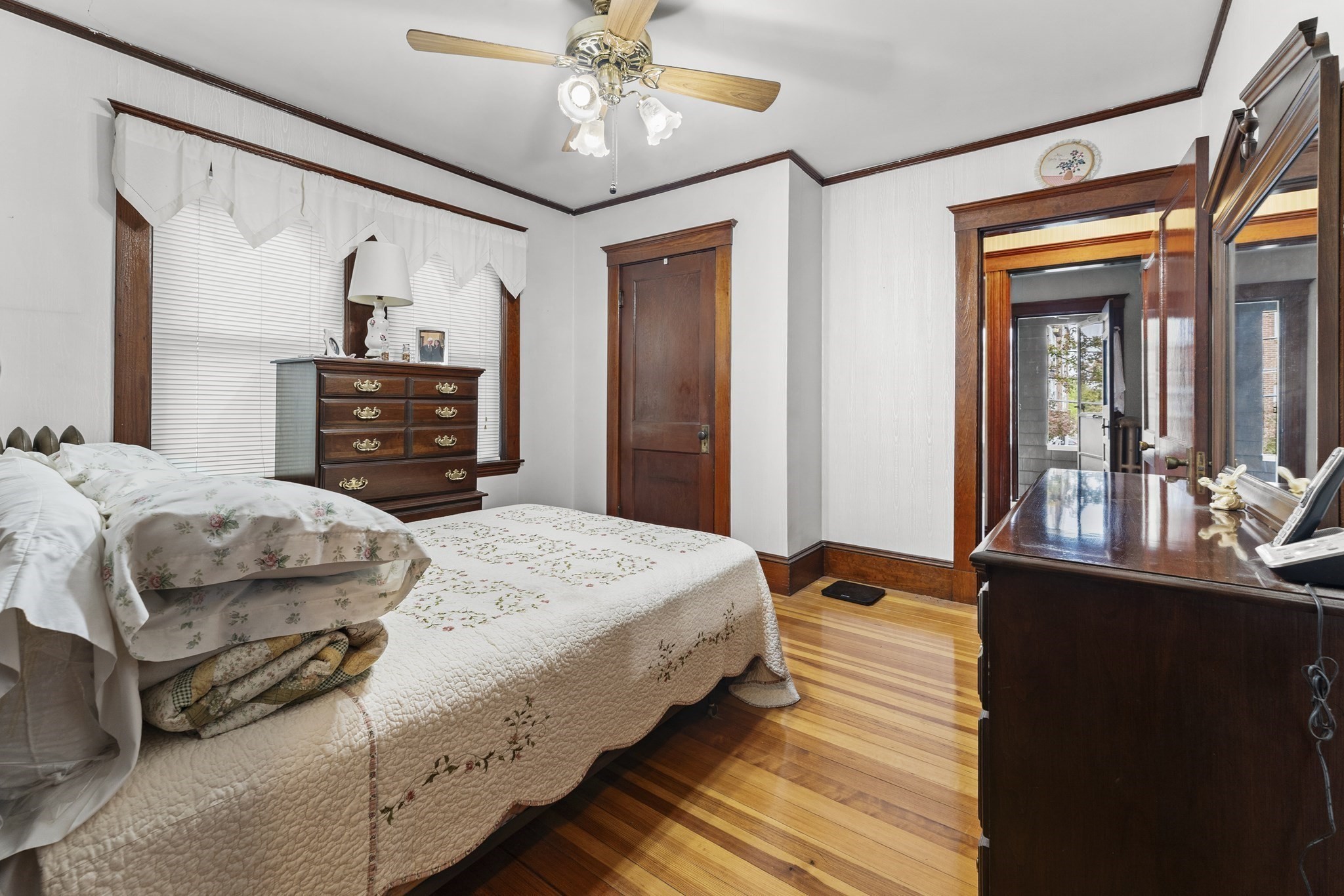 42 Belmont St, Somerville, MA 02143 - Image 23