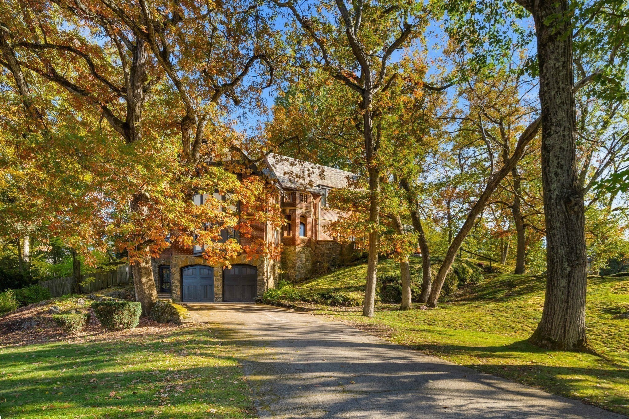 1125 W Roxbury Pkwy, Brookline, MA 02467 - Image 6