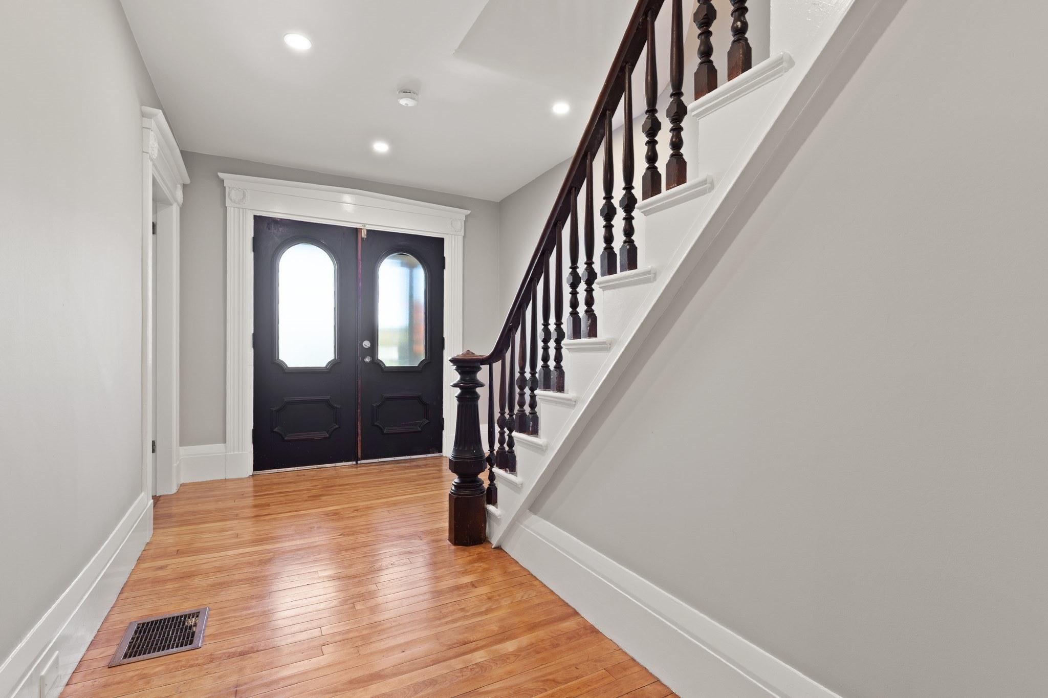 70 School St, Waltham, MA 02452 - Image 3