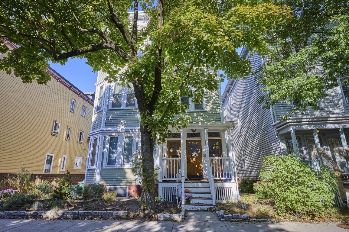 594 Putnam Avenue Unit 2, Cambridge, MA 02139