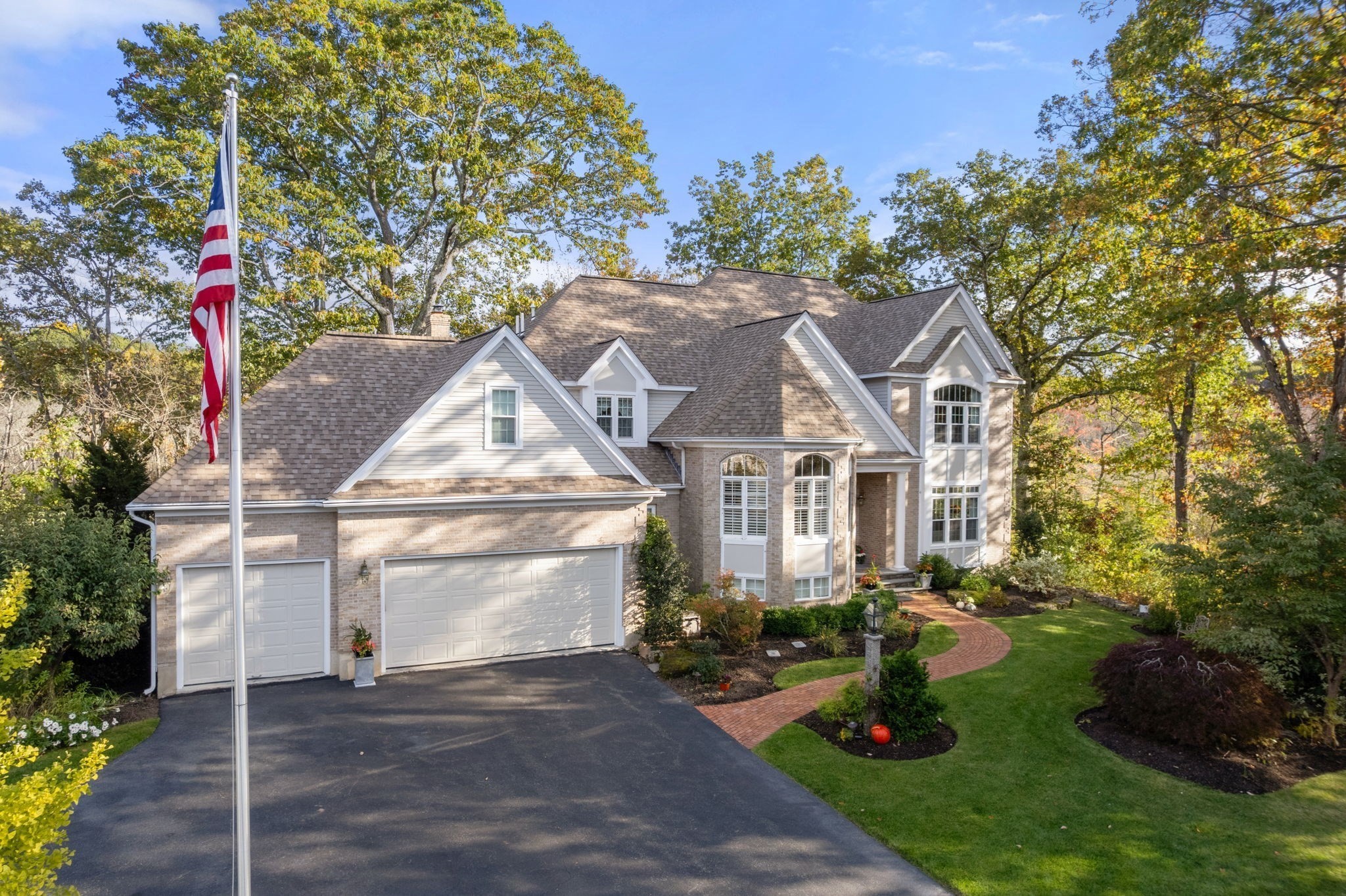 21 Harvest Moon Dr., Natick, MA 01760