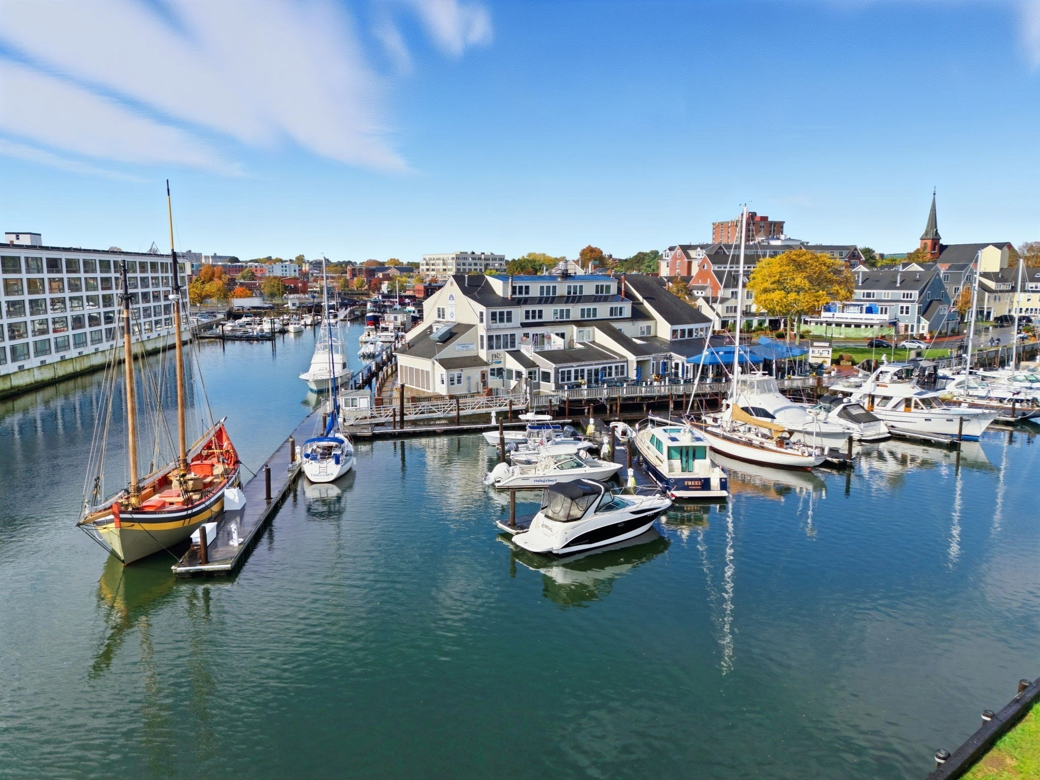 90 Wharf St Unit L10, Salem, MA 01970