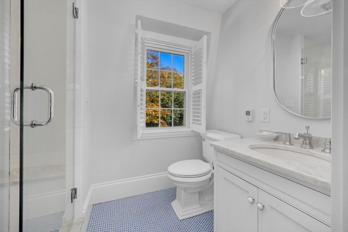 25 Irving Street, Hingham, MA 02043 - Image 20