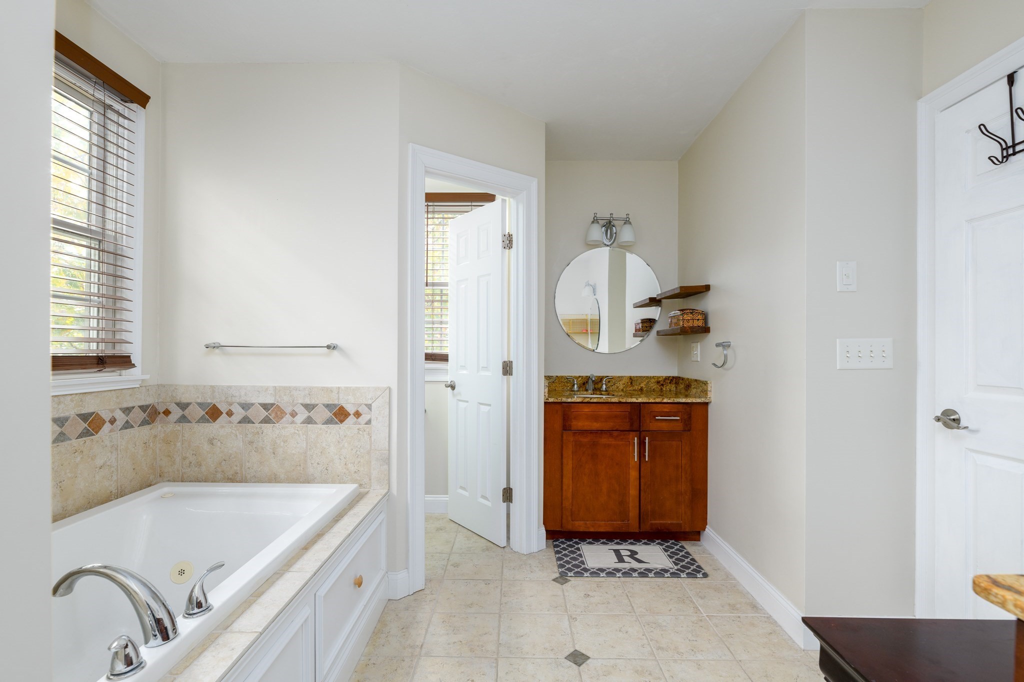 40 Rustic Drive Ext, Worcester, MA 01609 - Image 20