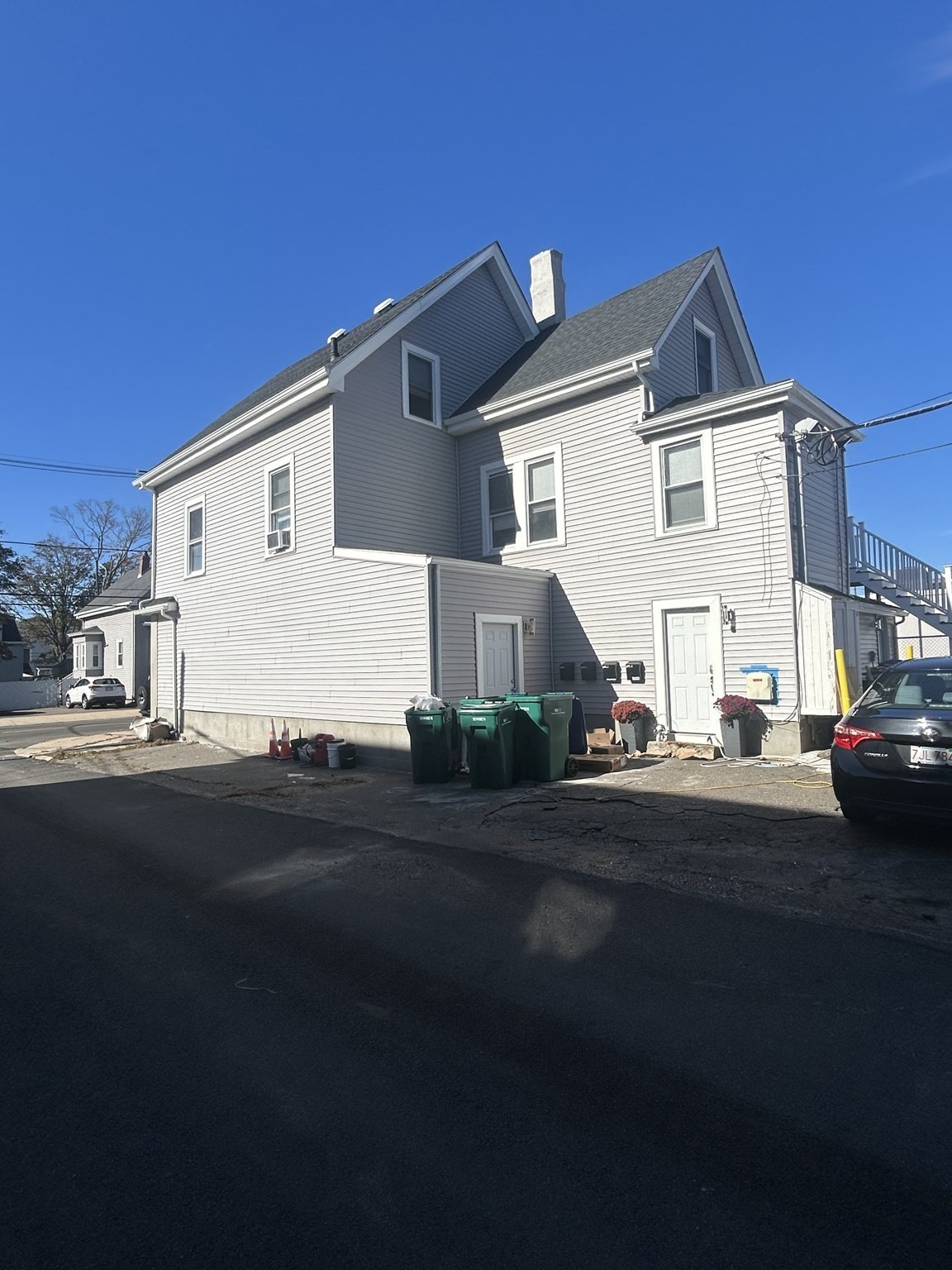 431 Chatham, Lynn, MA 01902 - Image 4