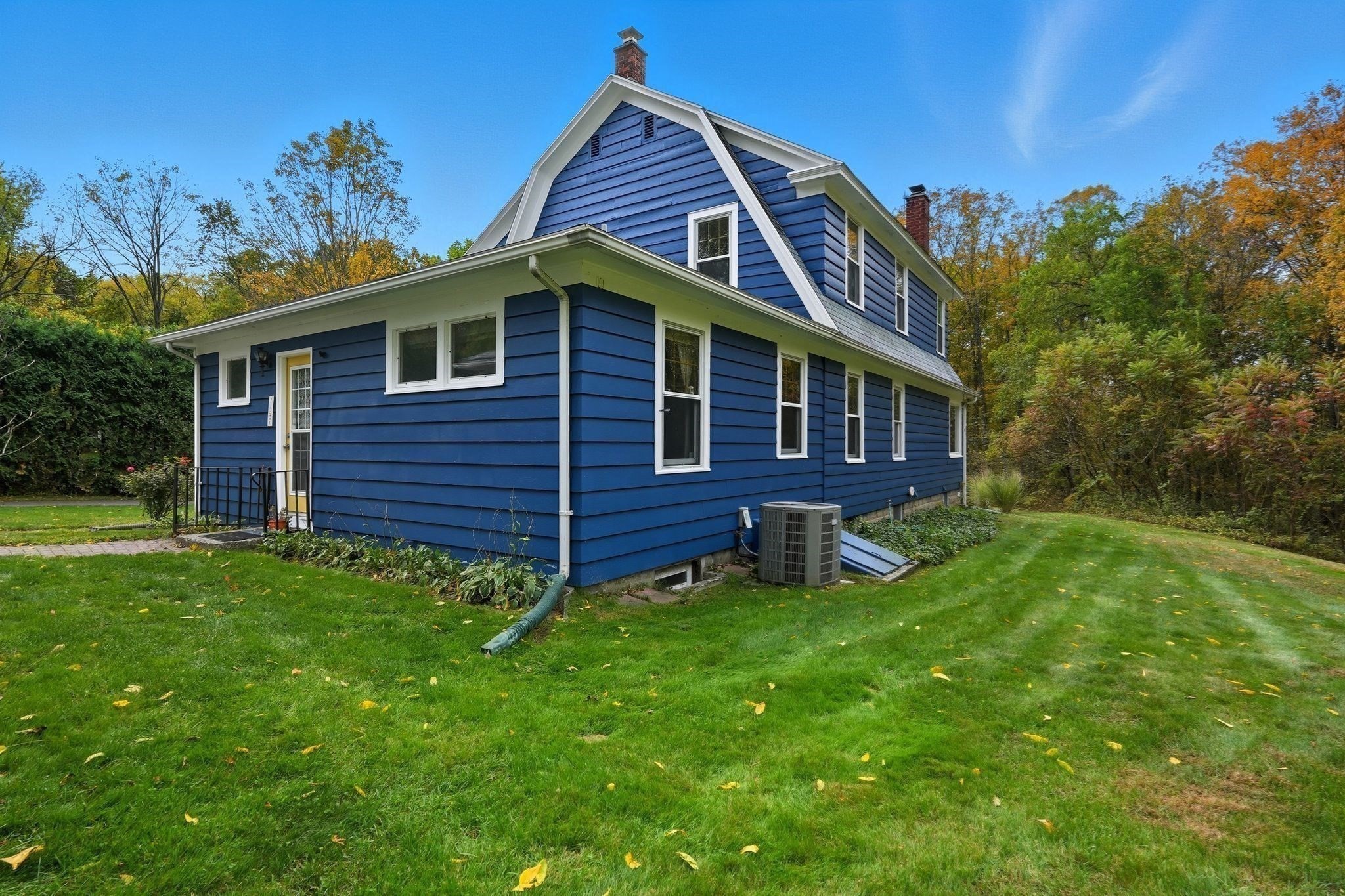 115 Woodbridge St, South Hadley, MA 01075 - Image 38