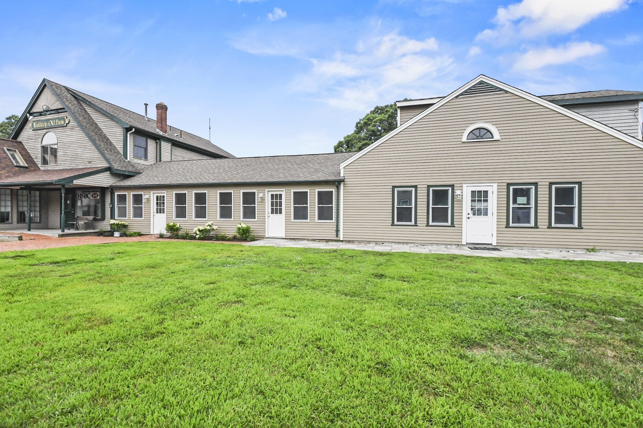 462 Winthrop St Unit 2, Rehoboth, MA 02769 - Image 2