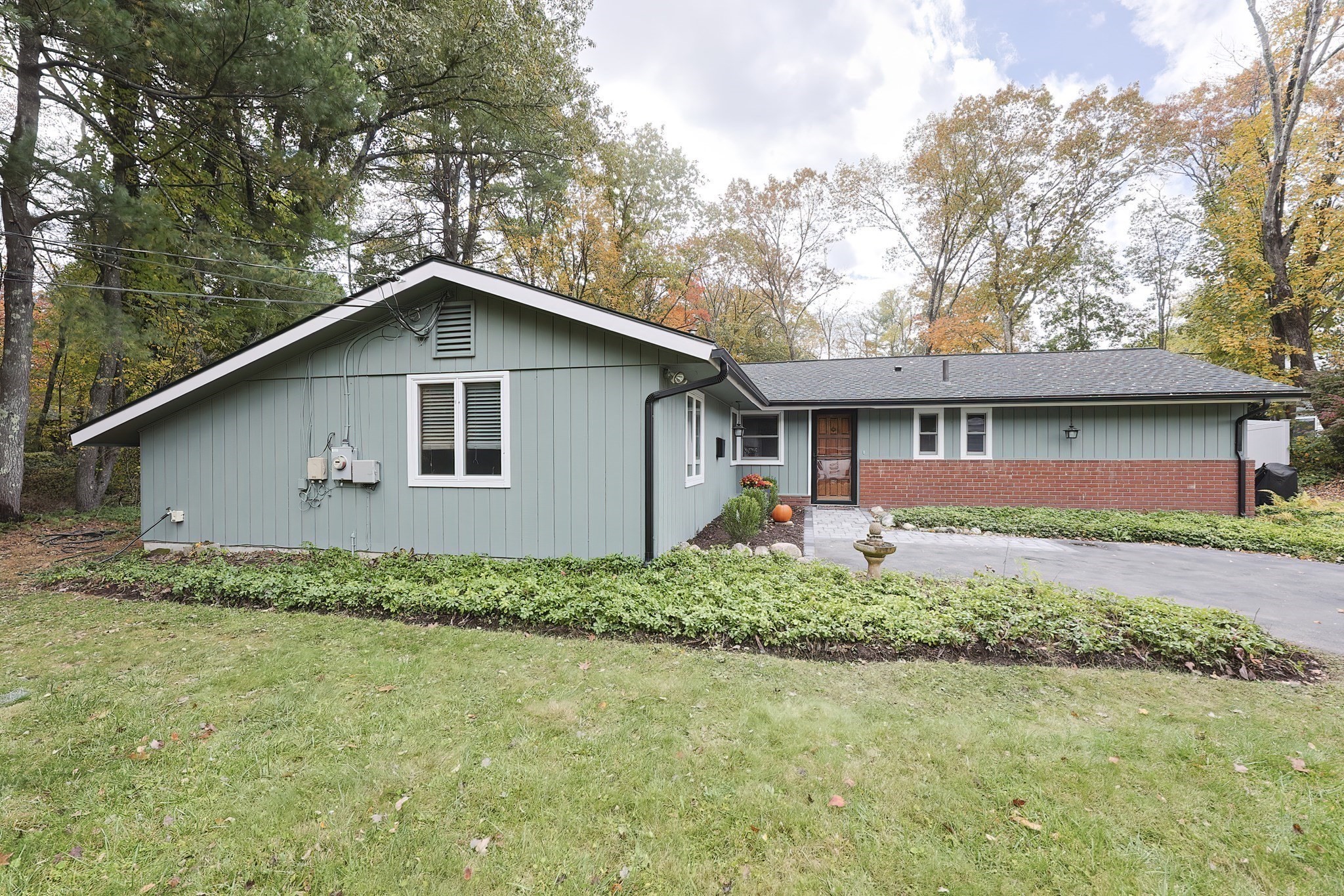 91 Eaton Road W, Framingham, MA 01701