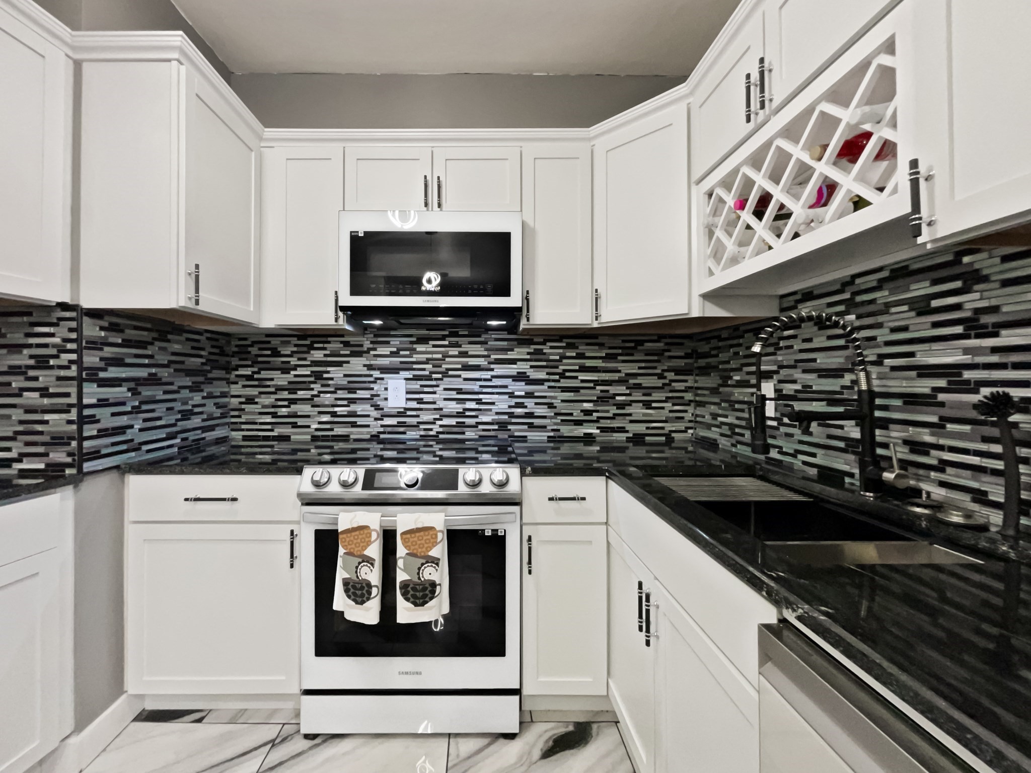 140 Chestnut St Unit 706, Springfield, MA 01103 - Image 2