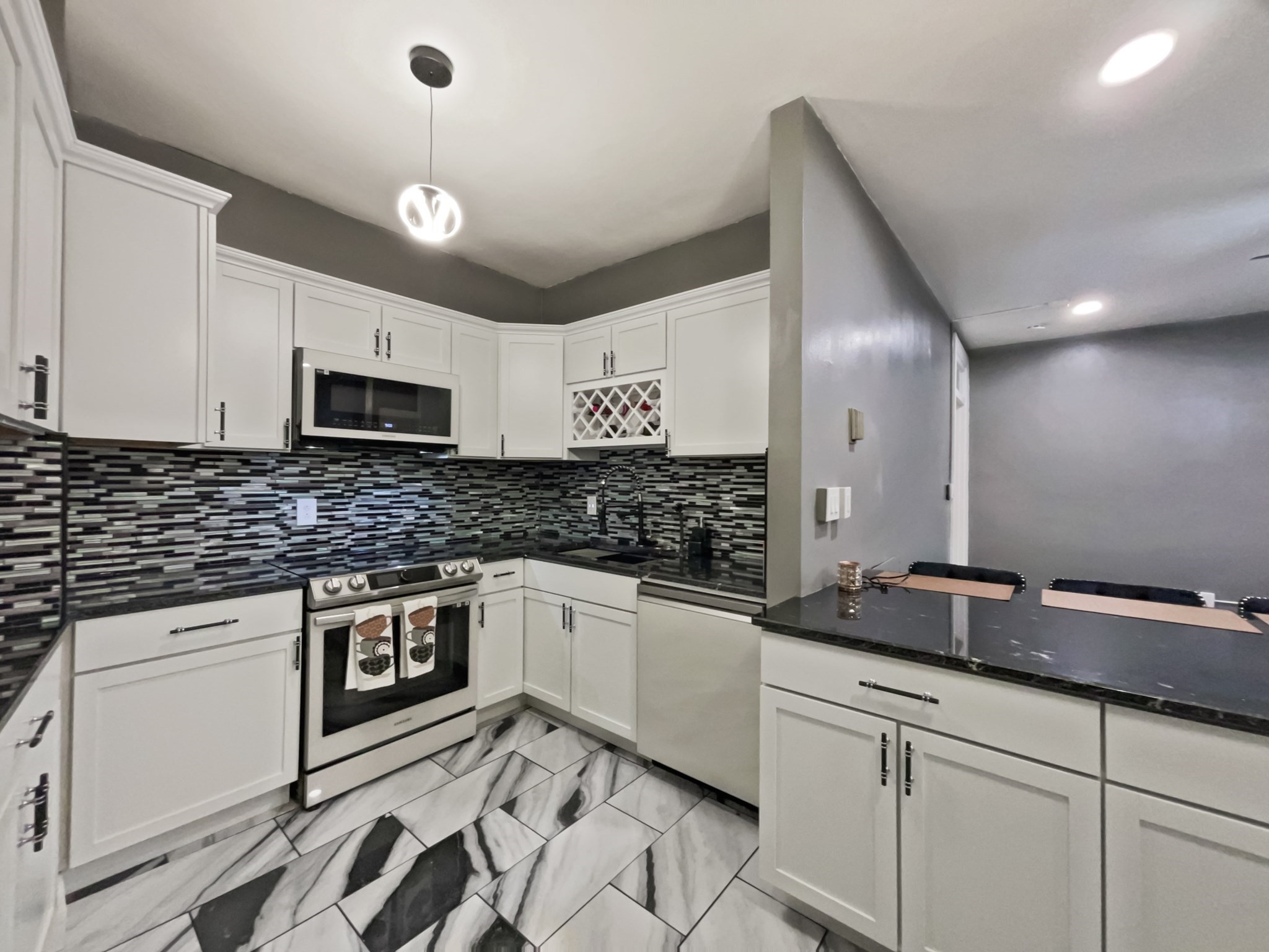 140 Chestnut St Unit 706, Springfield, MA 01103 - Image 3