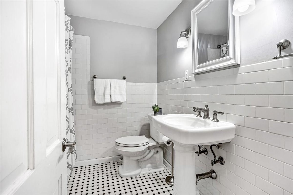 249 High St, Hingham, MA 02043 - Image 13