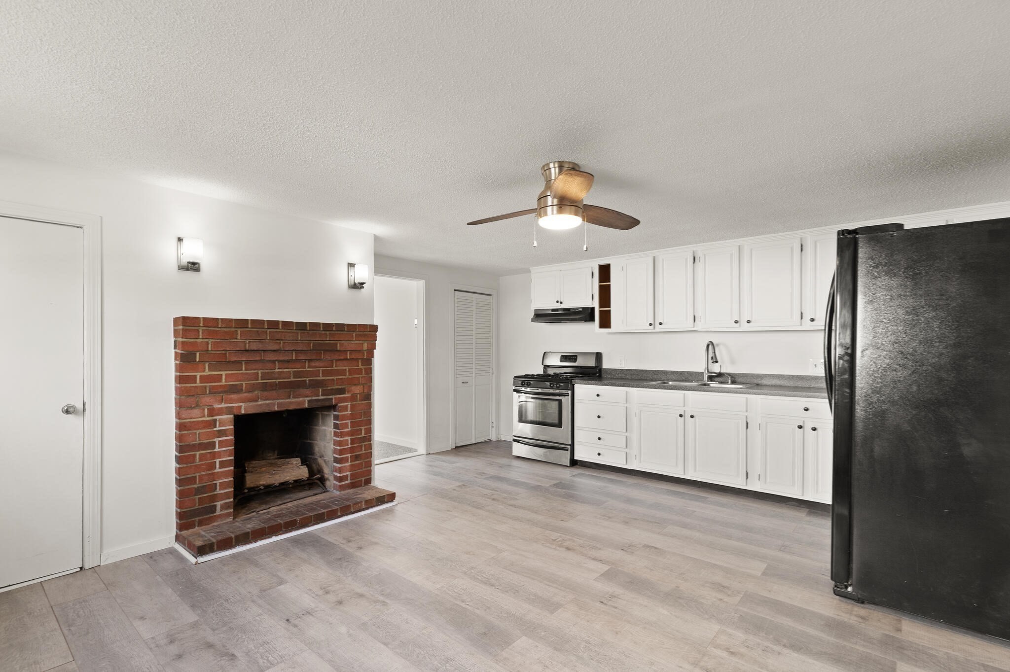 22 Taylor St Unit 1, Gloucester, MA 01930 - Image 8