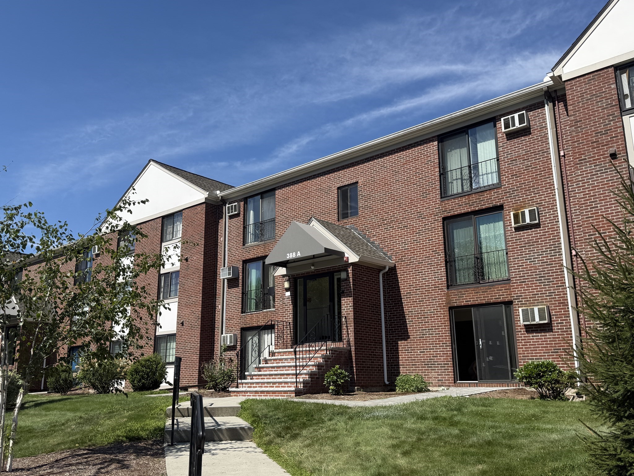 388 Great Rd Unit A1, Acton, MA 01720