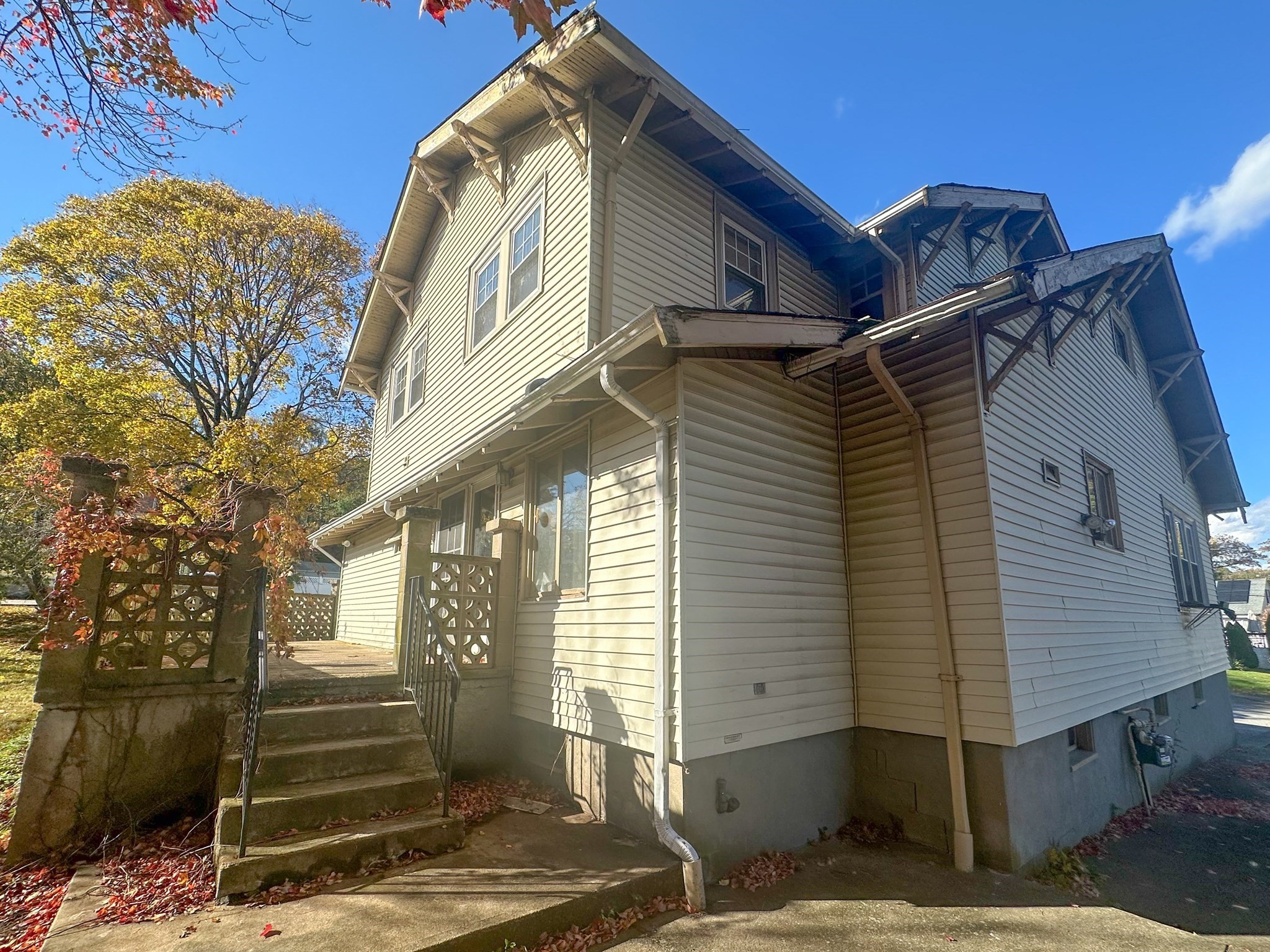 16 Shaw Ave, Johnston, RI 02919 - Image 4