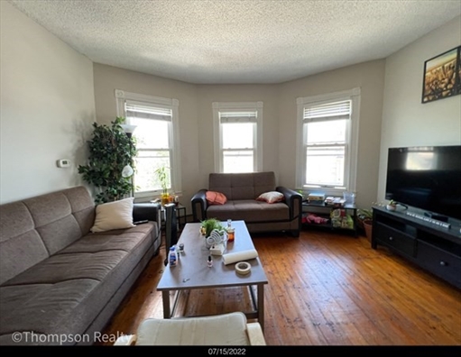 372 Medford St, Apt 3