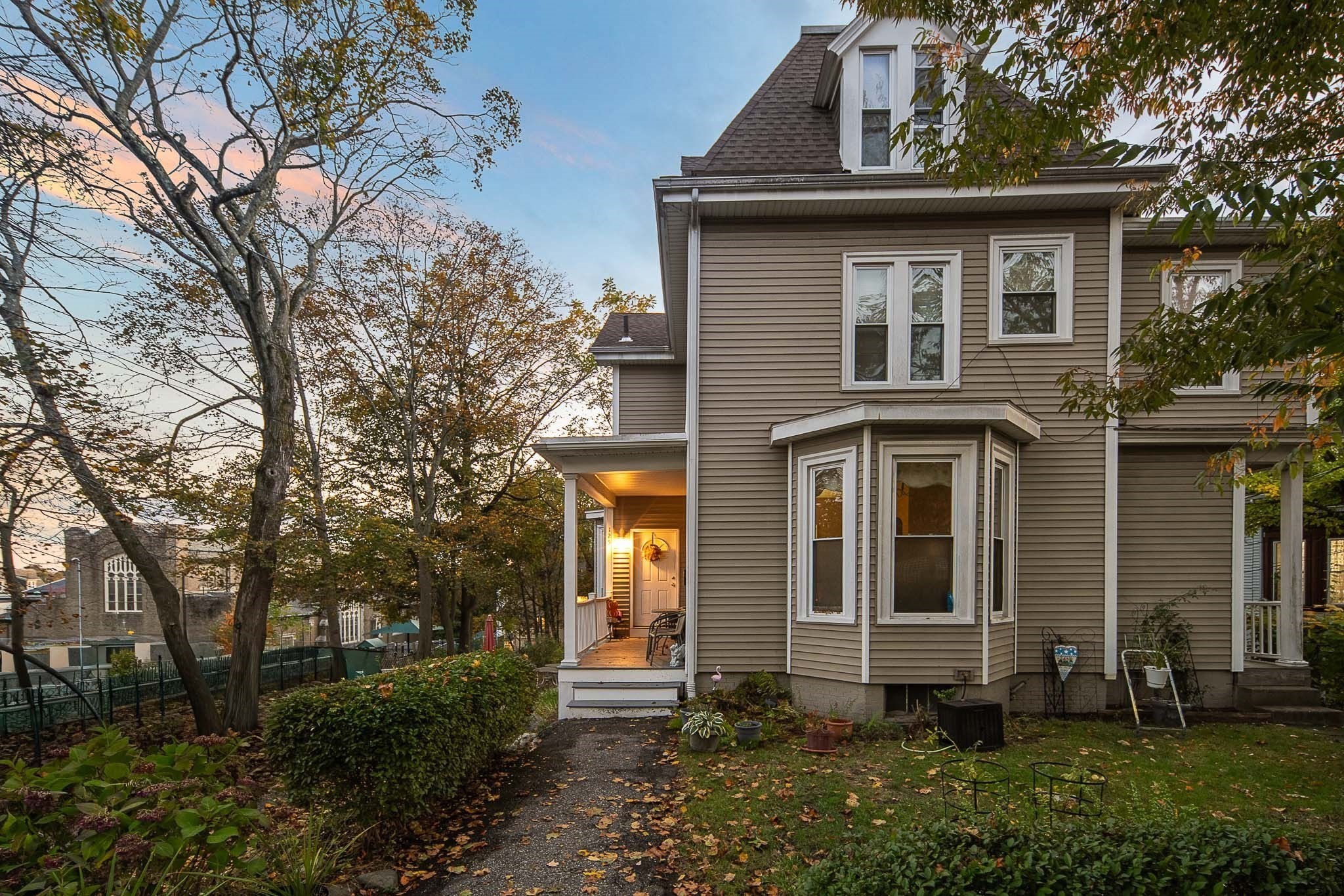 125 Harvard St, Everett, MA 02149 - Image 2