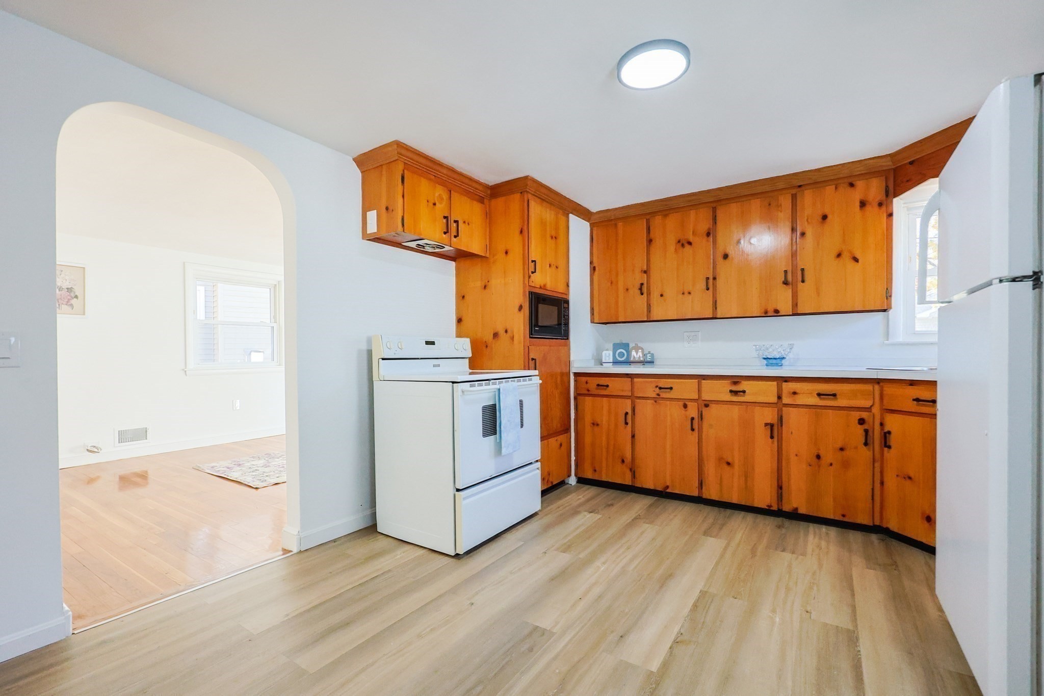 17 Mokema Ave, Waltham, MA 02451 - Image 11