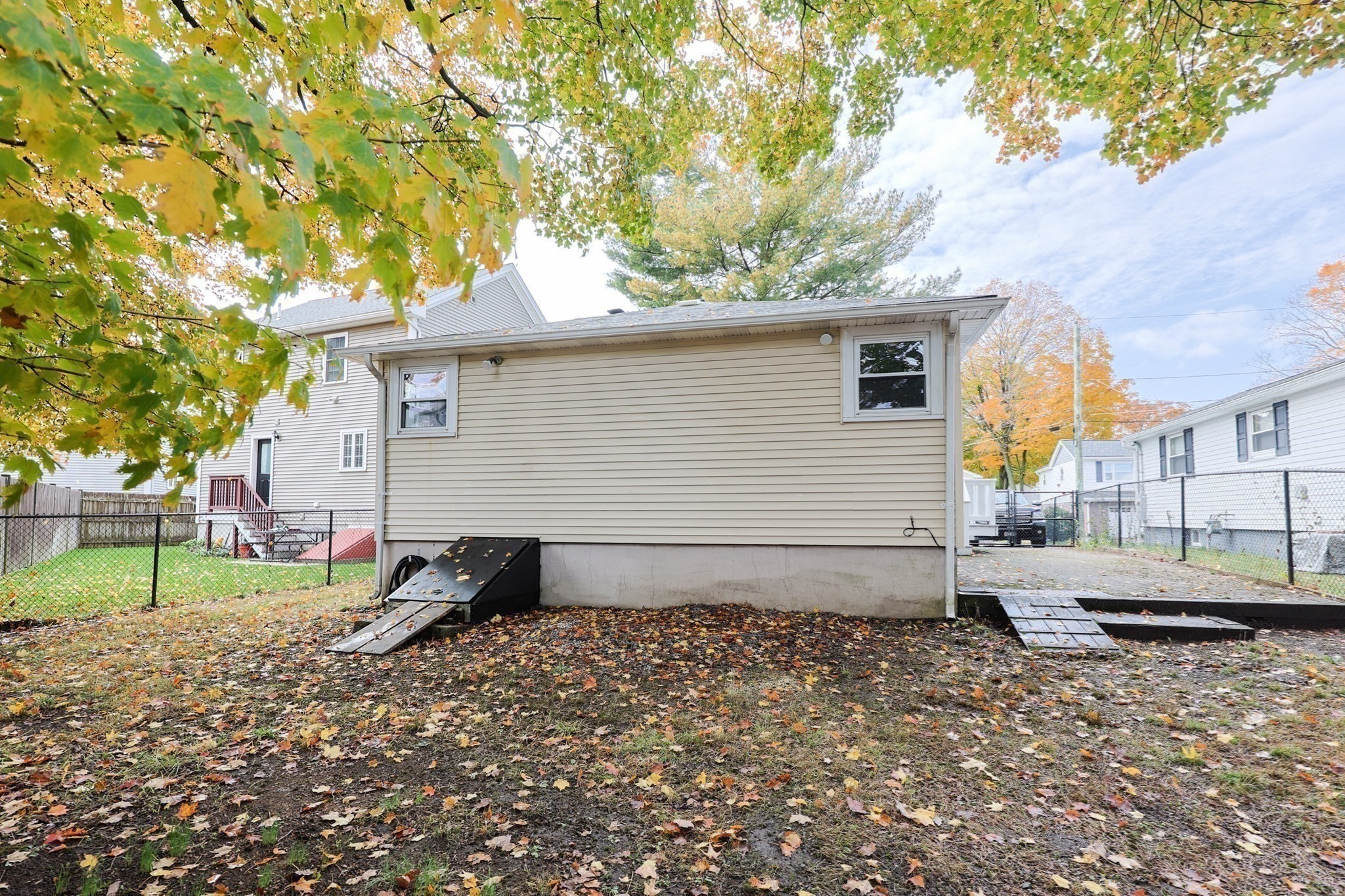 17 Mokema Ave, Waltham, MA 02451 - Image 33