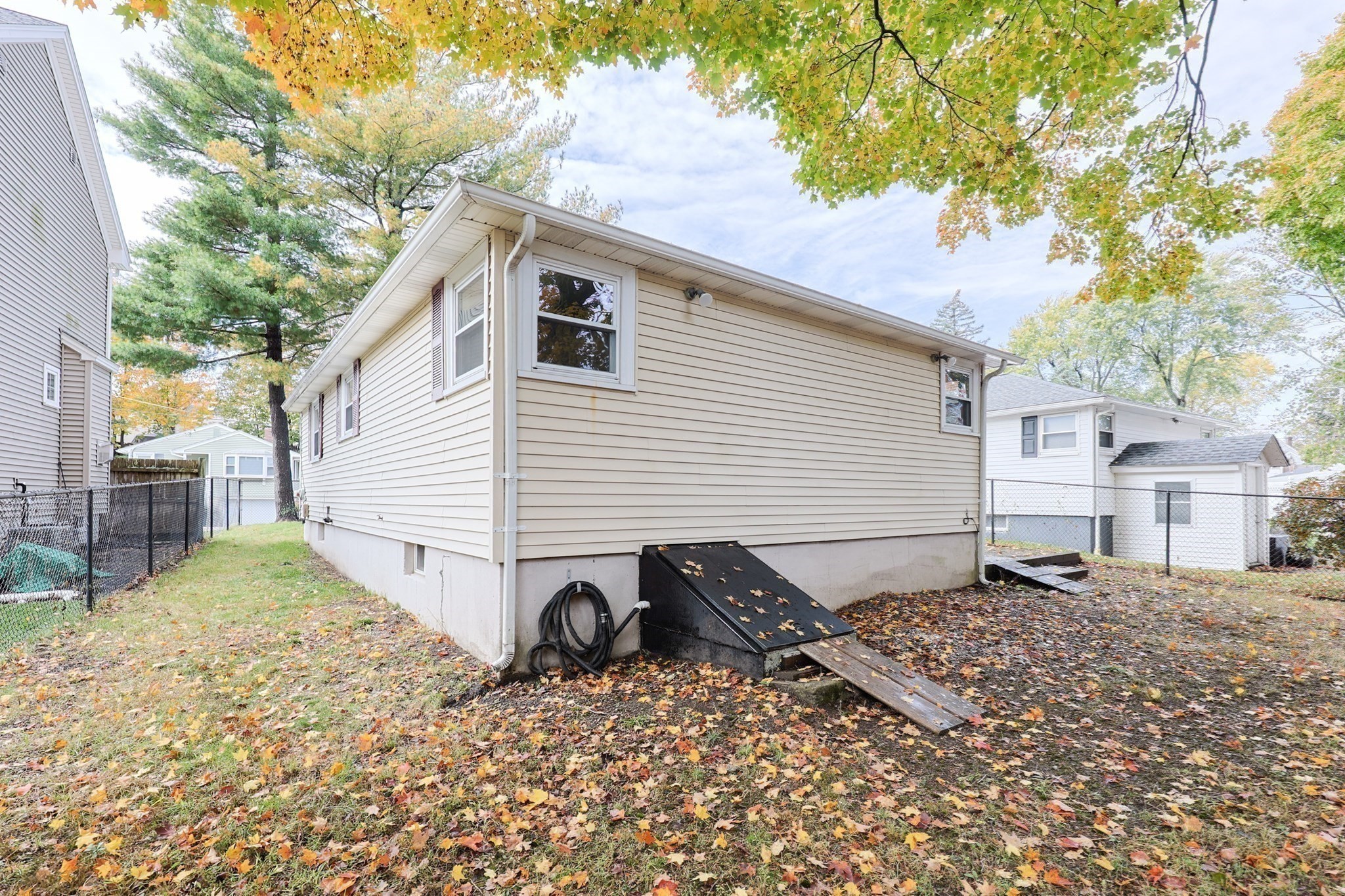 17 Mokema Ave, Waltham, MA 02451 - Image 35