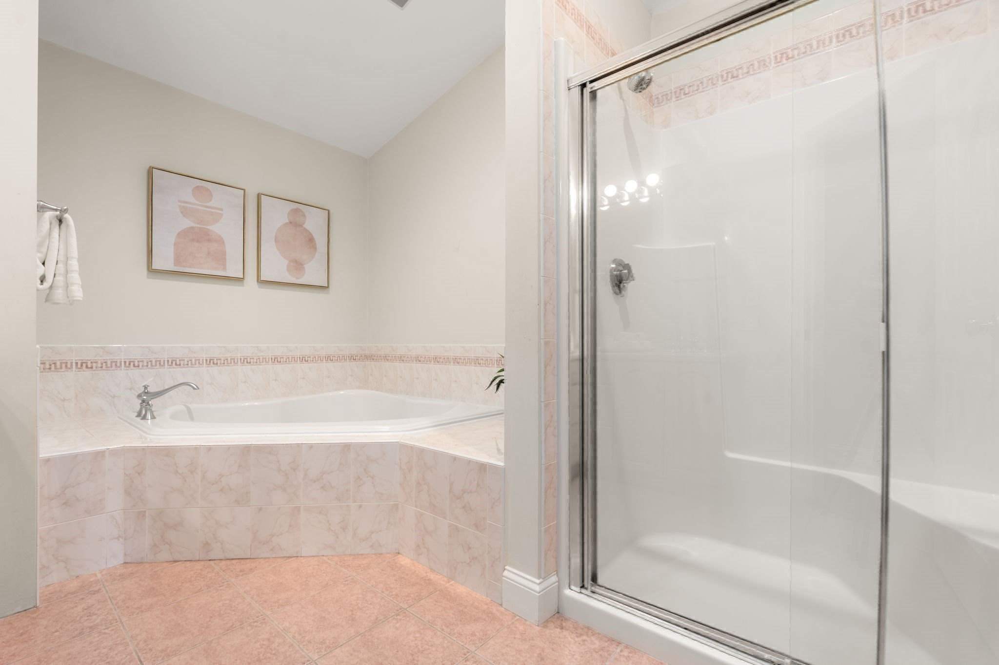 38 Tanglewood Road Unit 38, Newton, MA 02459 - Image 17