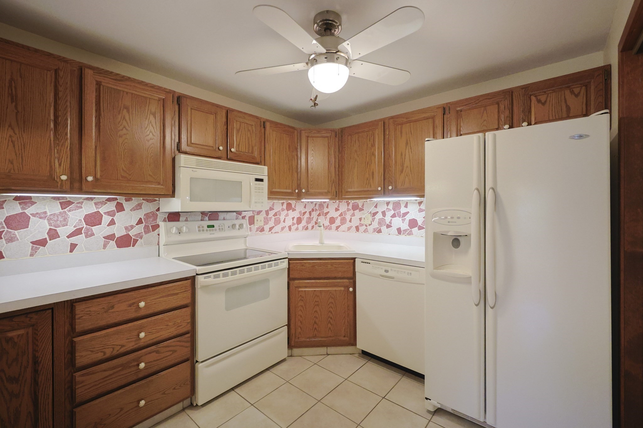 2 Victoria Dr Unit 1, Auburn, MA 01501 - Image 8