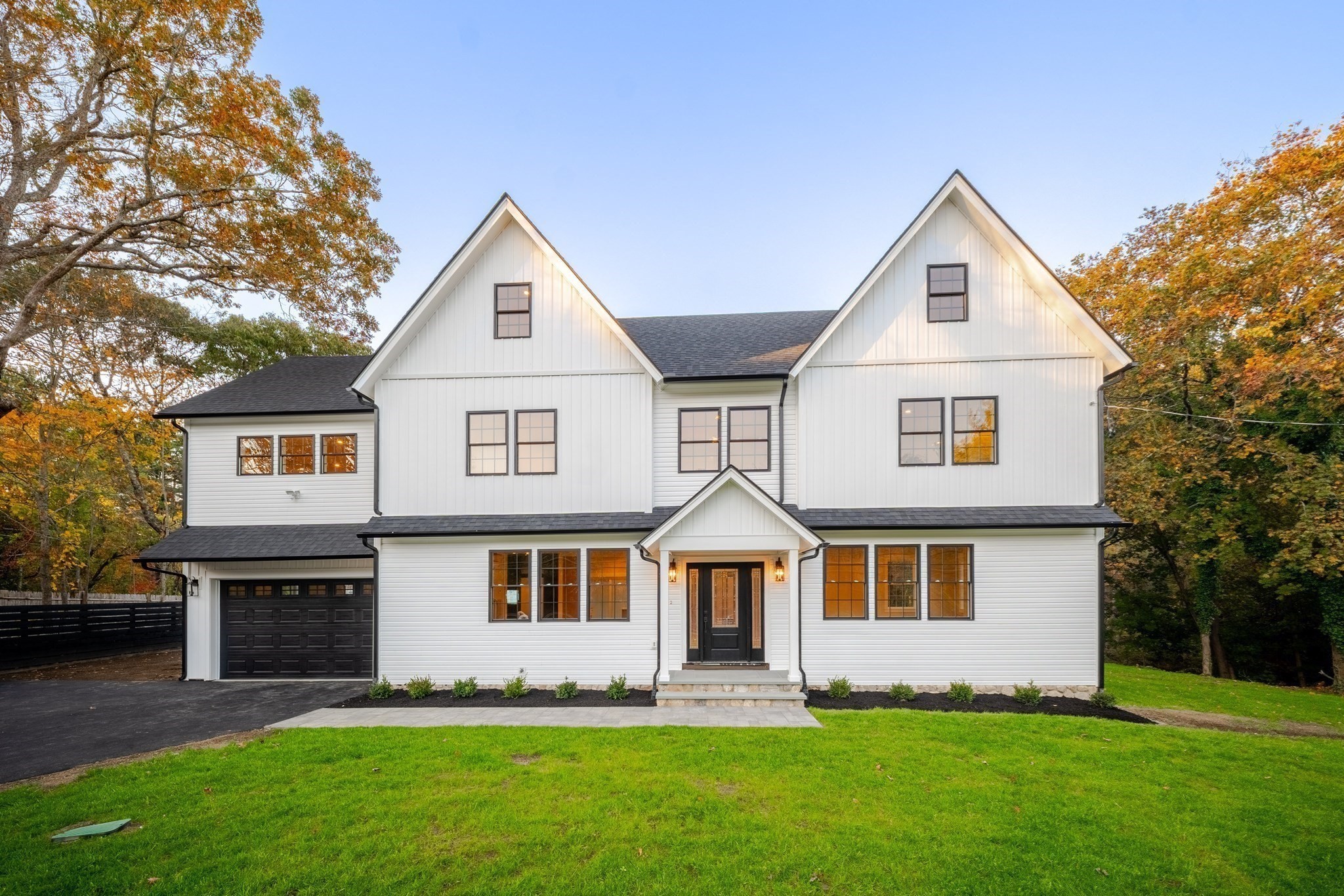 292 Main St, Norfolk, MA 02056